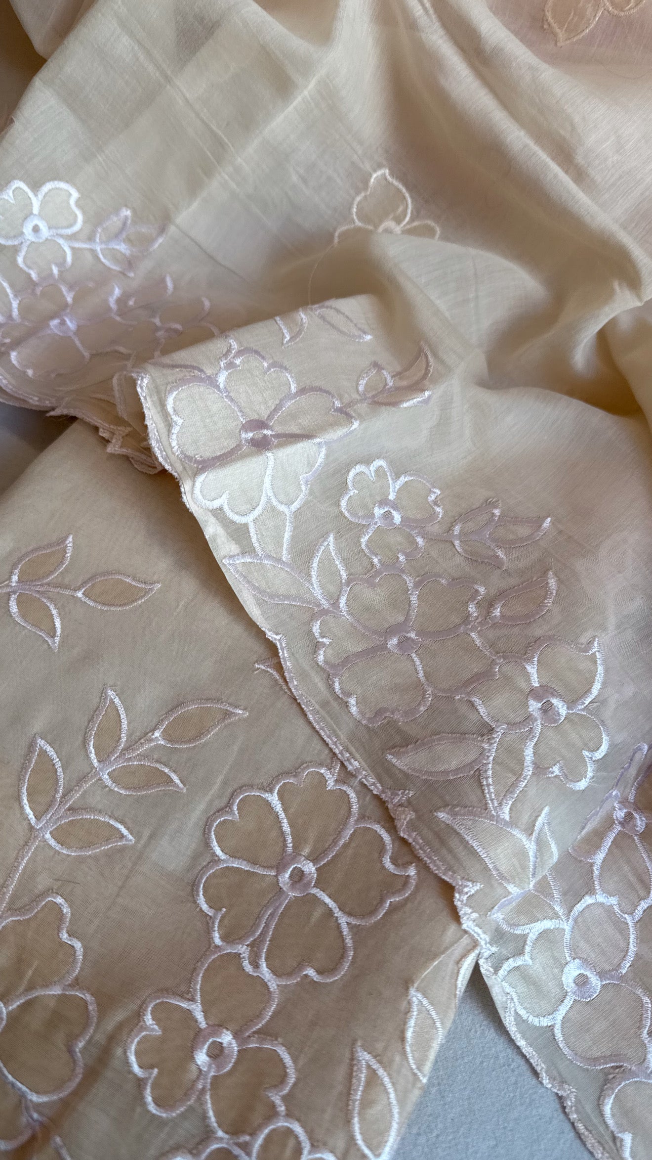 Mul cotton appliqué work suit set