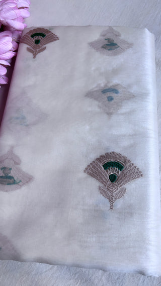 Kora silk dyeable kadhwa meenedar fabric