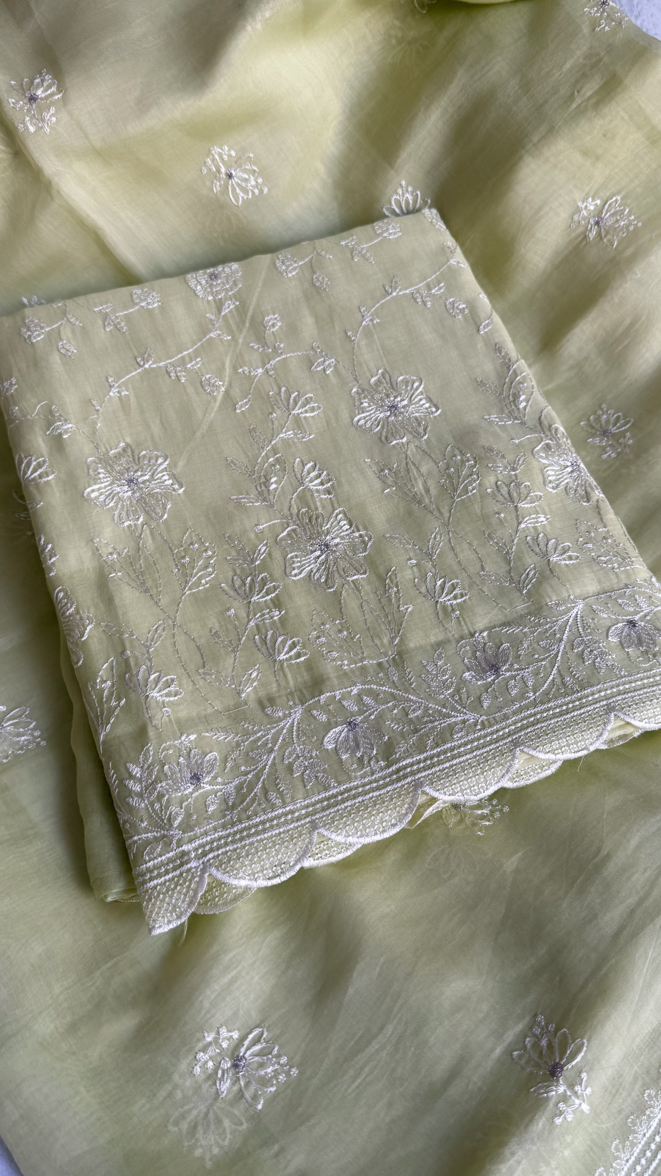 Cotton mulmul banarasi white resham thread hand embroidered kadhwa suit set