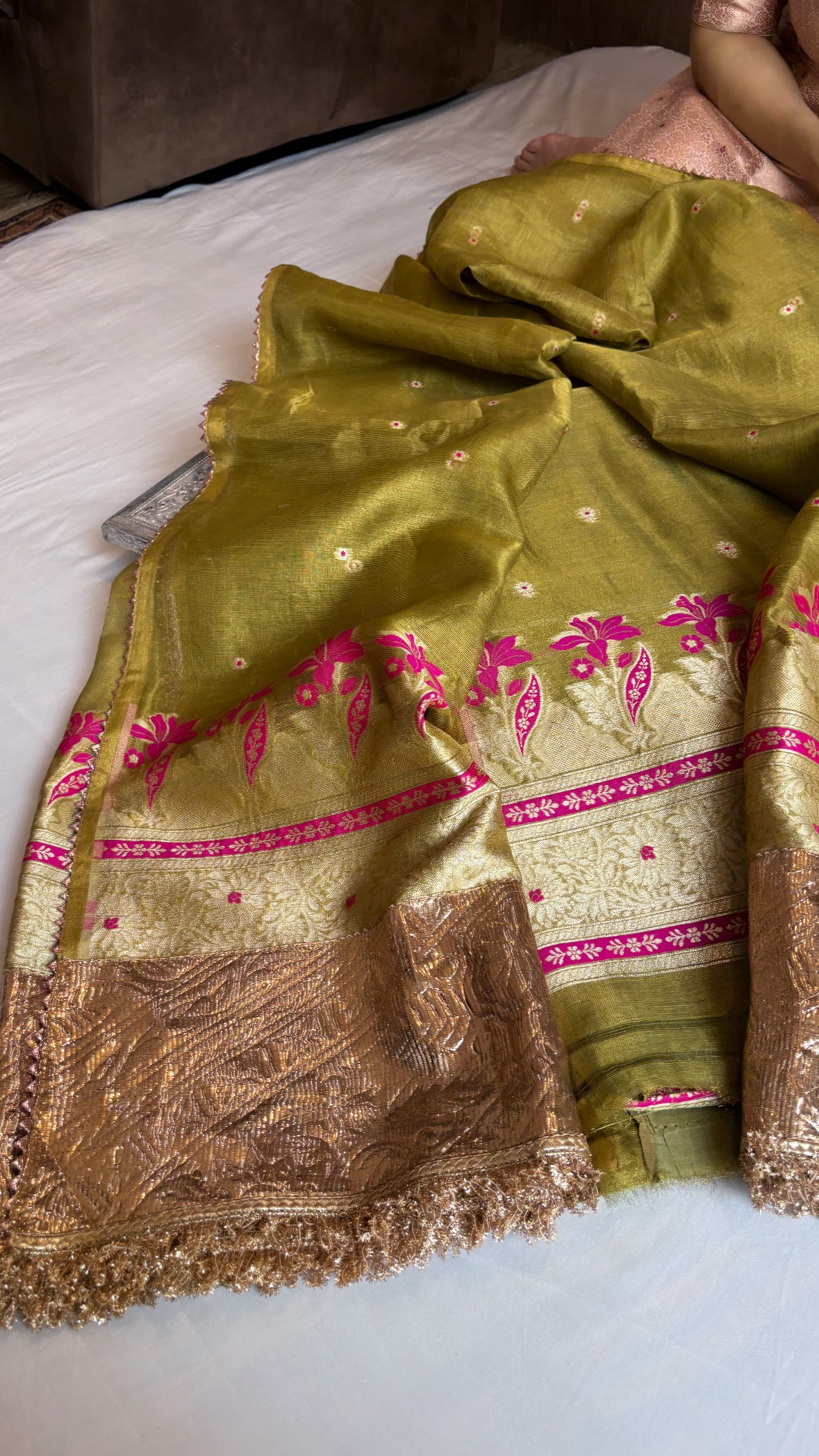 Mehendi green linen tissue silk suit set
