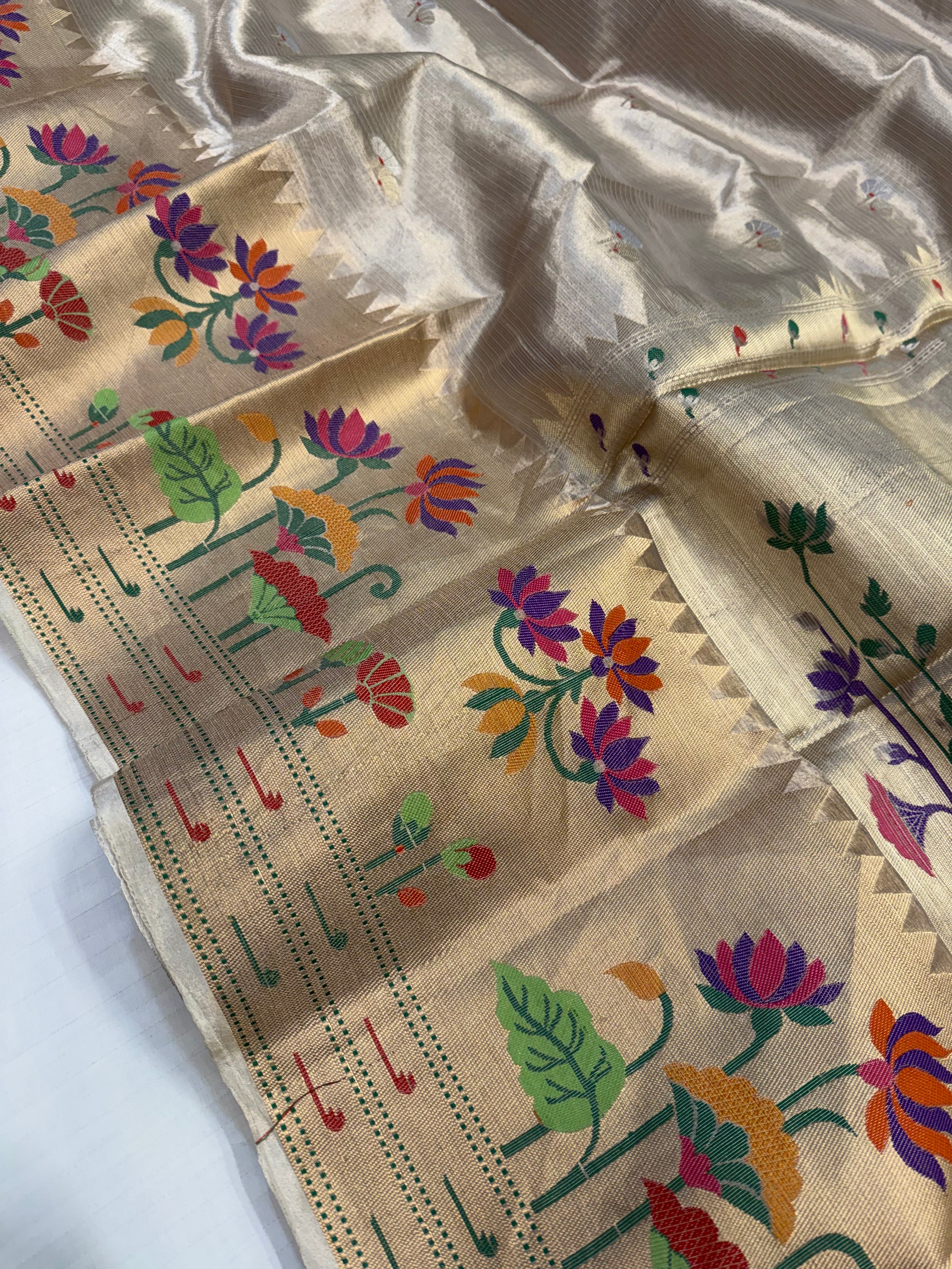 Kanjivaram tissue silk paithani border kadhwa saree