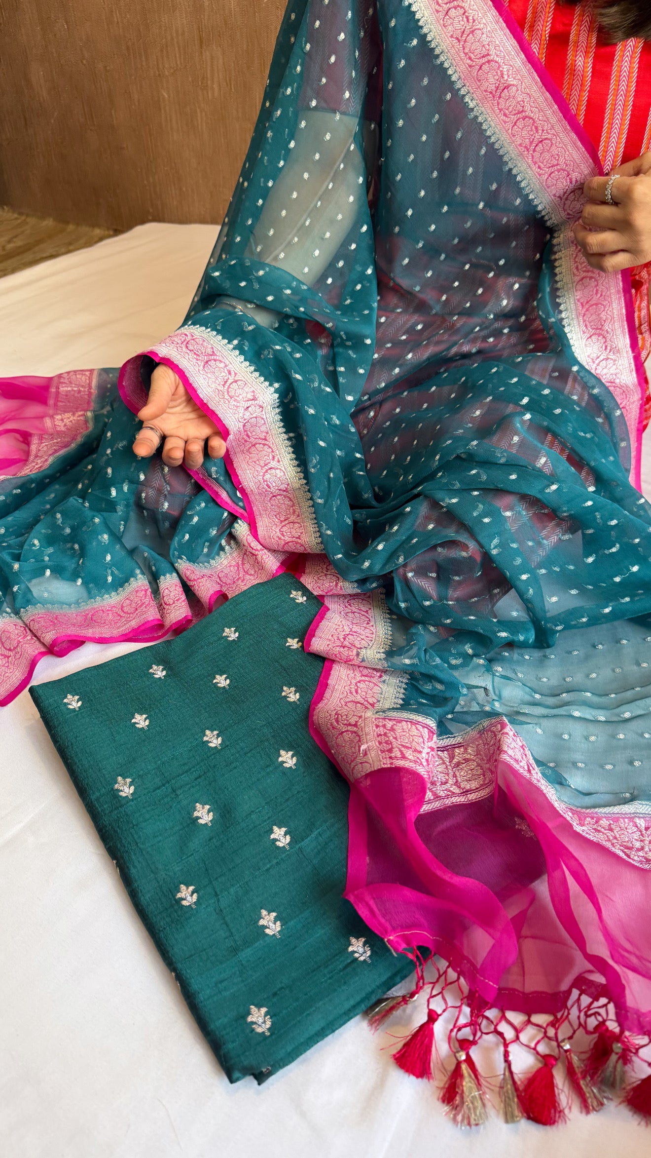 Emerald green-rani pink raw silk kadhwa buti kurta paired with chiffon gorgette chap dye duppata set