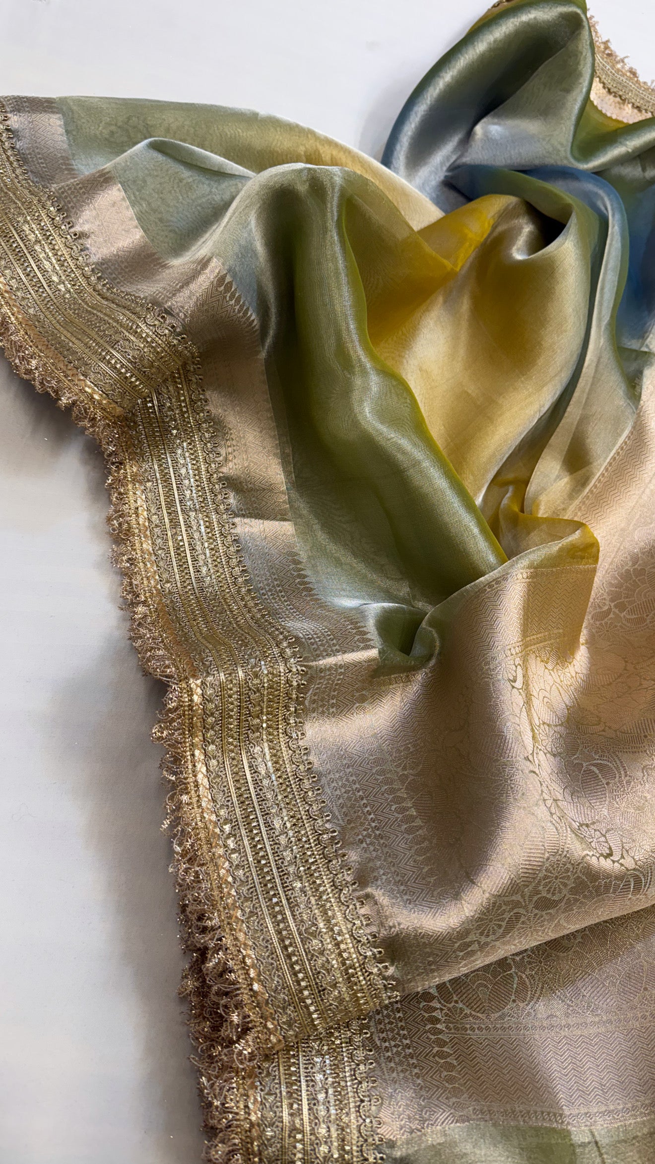 Maharani rang-birangi multicolour shaded tissue silk saree