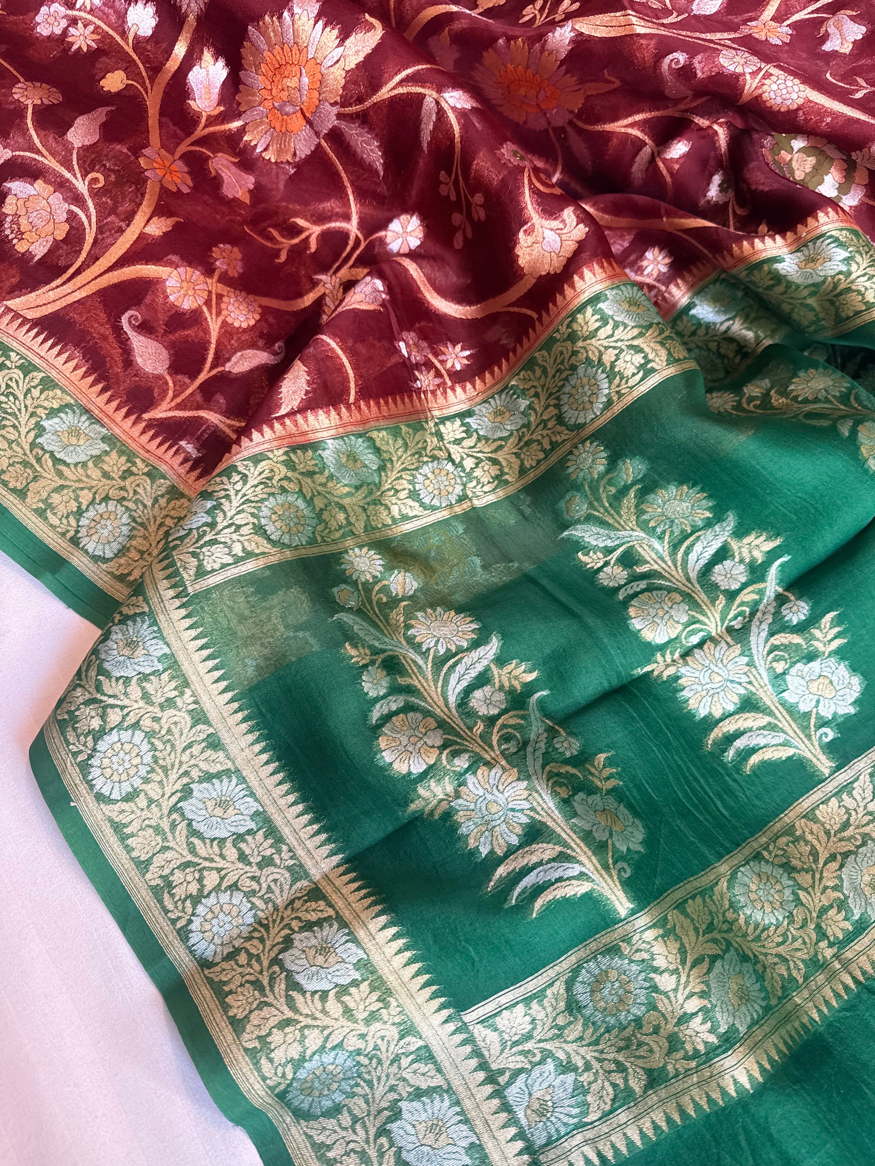 Kora silk iktara jamdani contrast pallu kadhwa banarasi saree