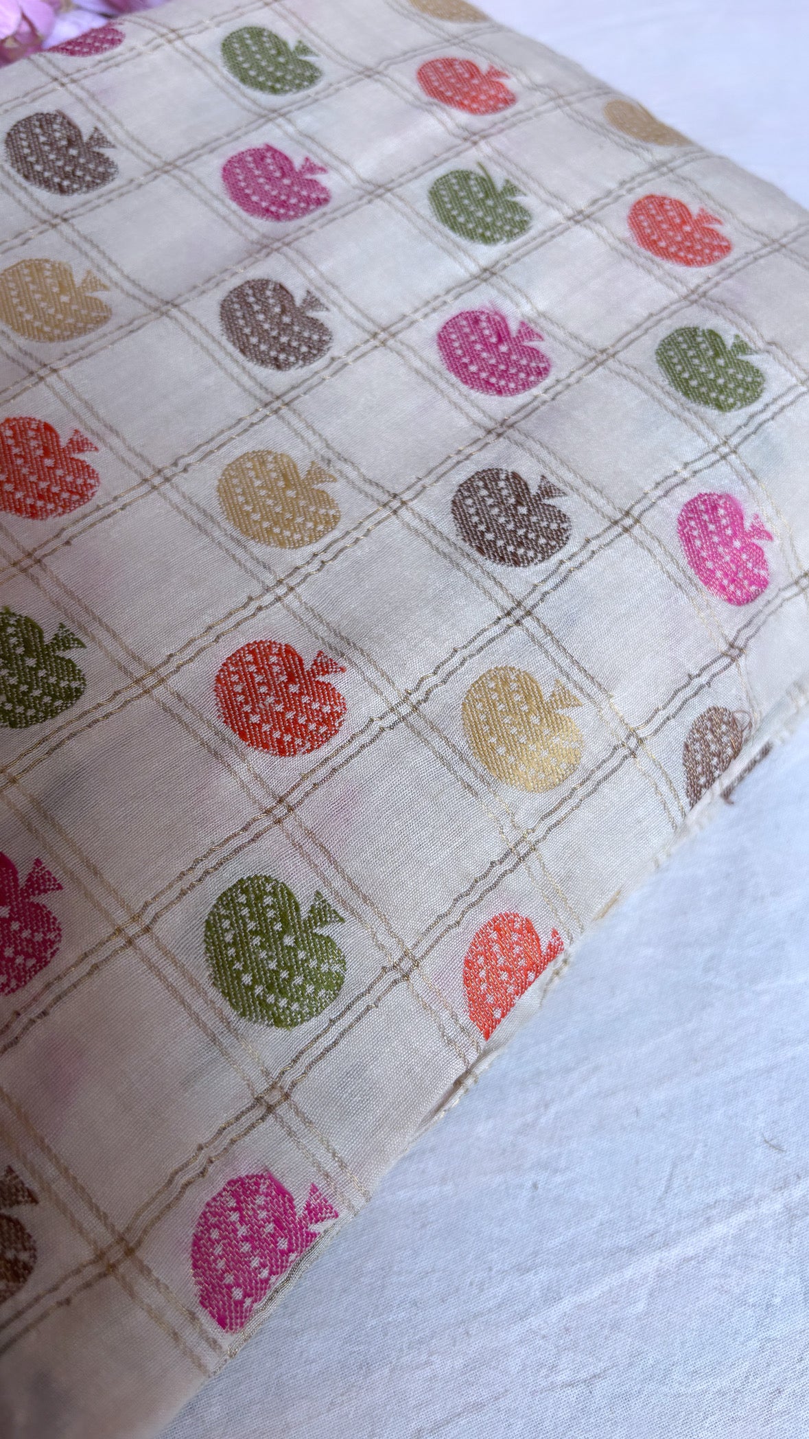 Moonga silk dyeable kadhwa meenedar fabric