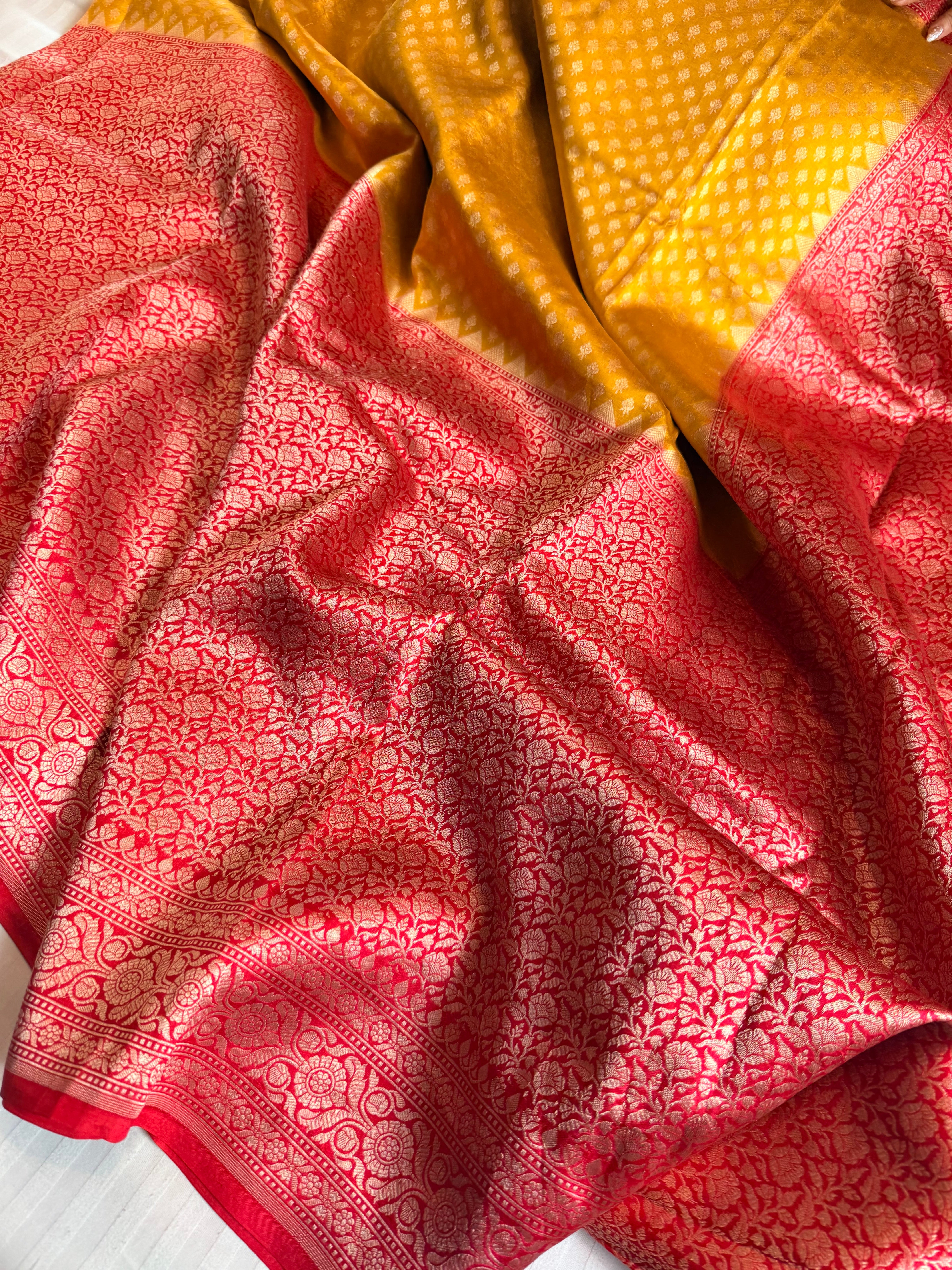 Banarasi gorgette brocade kadhwa weaving saree
