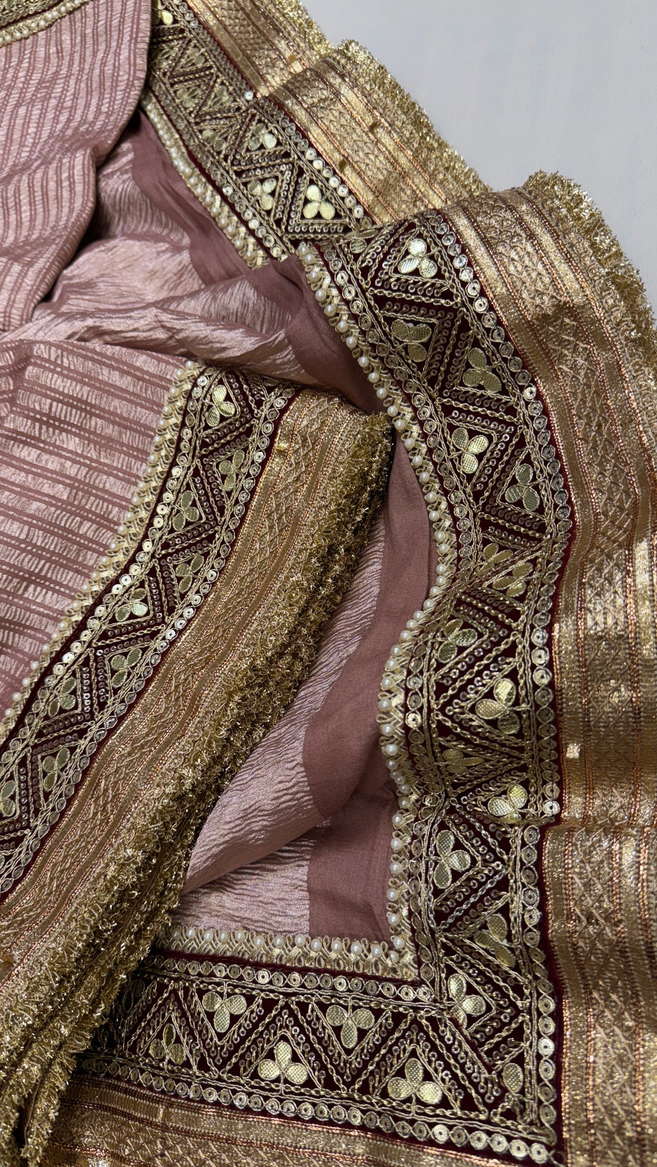 Moonga crushed tissue dusty mouve saree
