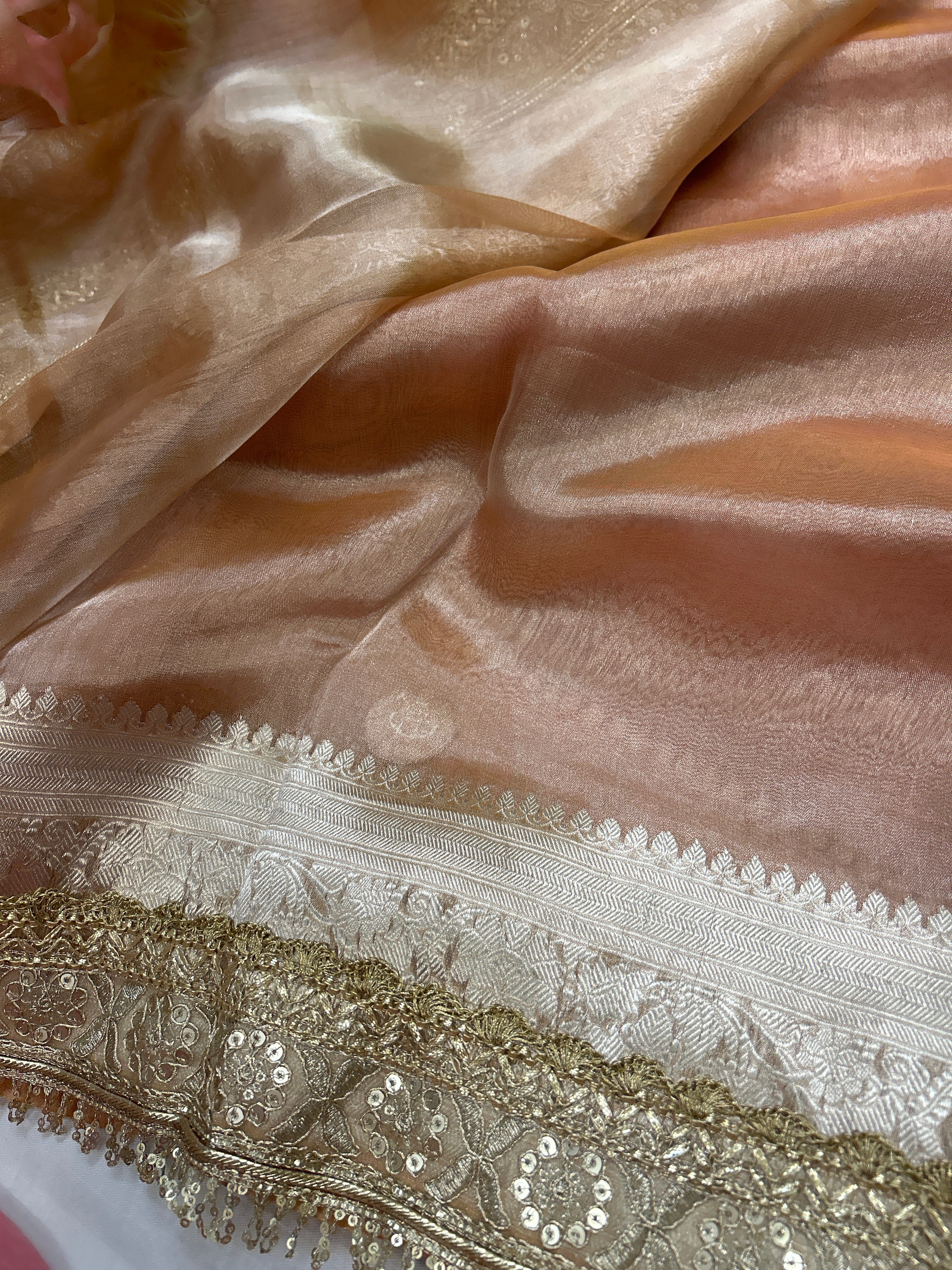 Tissue silk contrast border chand buta saree