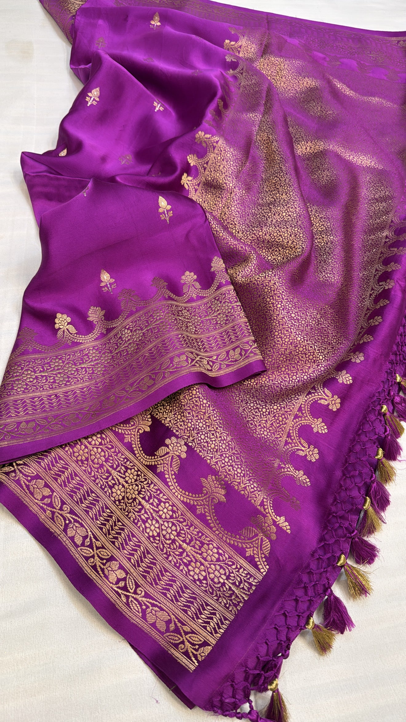 Mashru satin silk magenta purple shade banarasi saree
