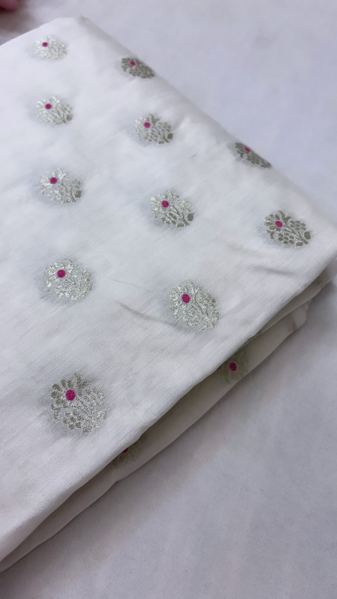 Chiniya silk dyeable meenedar fabric