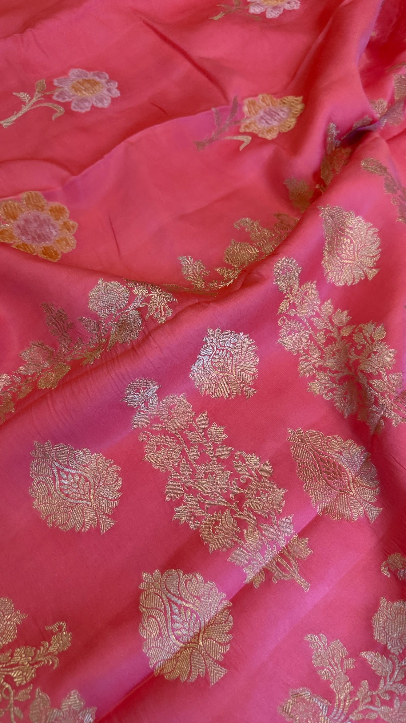 Peachish pink banarasi mashru silk velvet buti kadhwa weaving saree