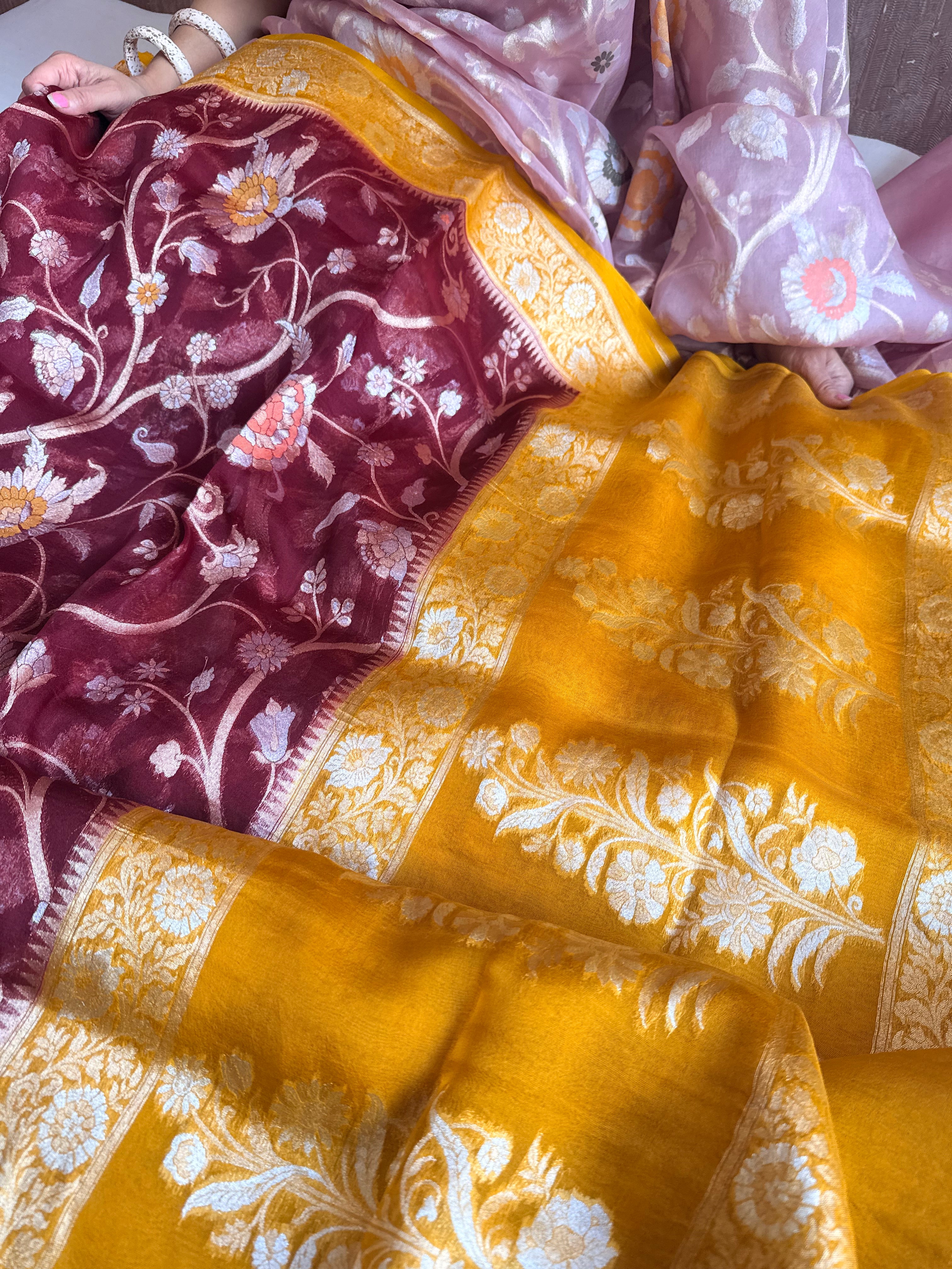 Kora silk iktara kadhwa meenakari jamdani with contrast pallusaree