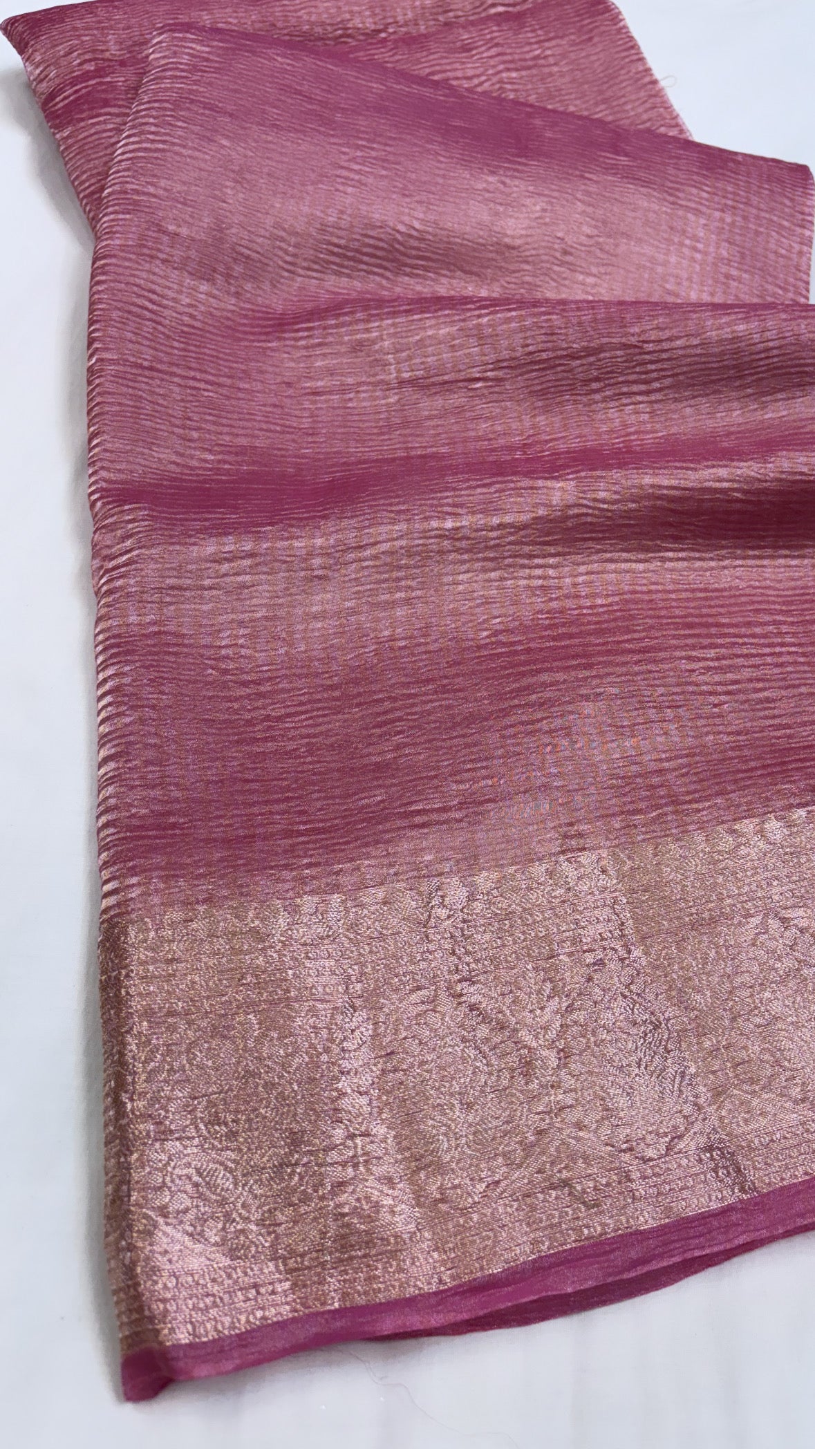 Pure banarasi peachish pink crushed tissue silk handwoven kadhwa saree with intricate border and kadhwa blouse