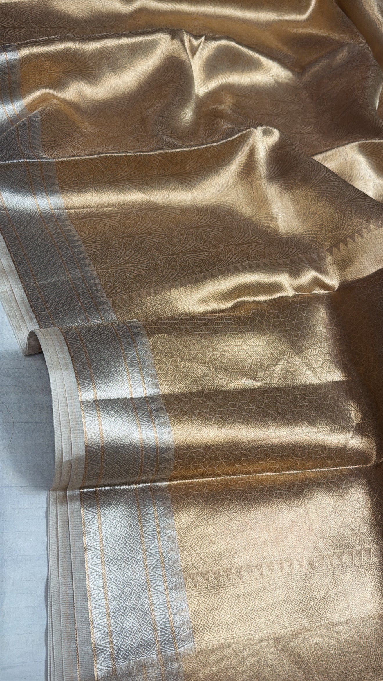 Liquid gold tissue silk brocade Sona rupa kadhwa banarasi saree