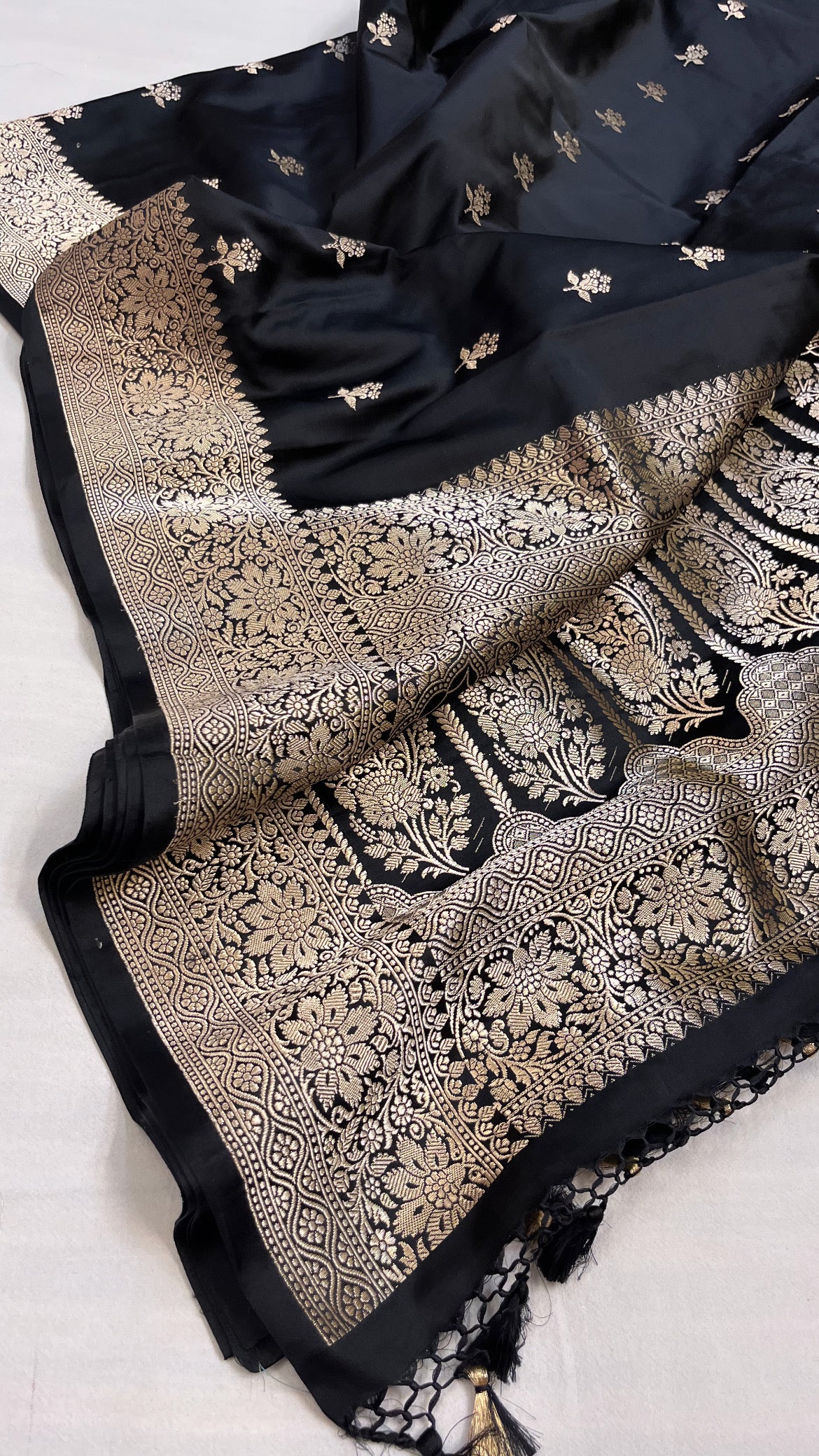 Black banarasi mashru silk kadhwa buti saree