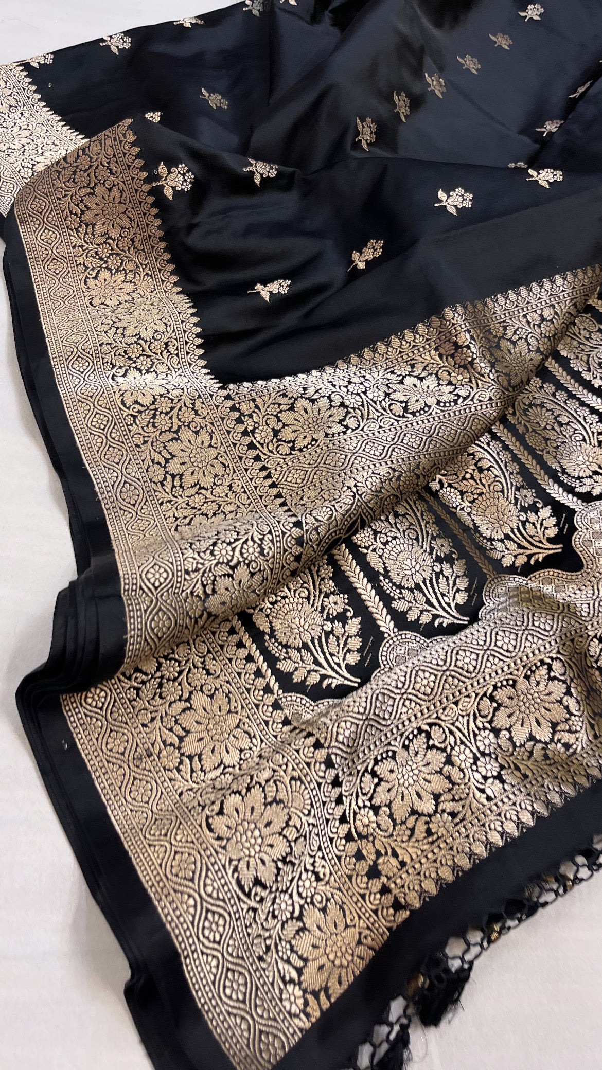 Black banarasi mashru silk kadhwa buti saree