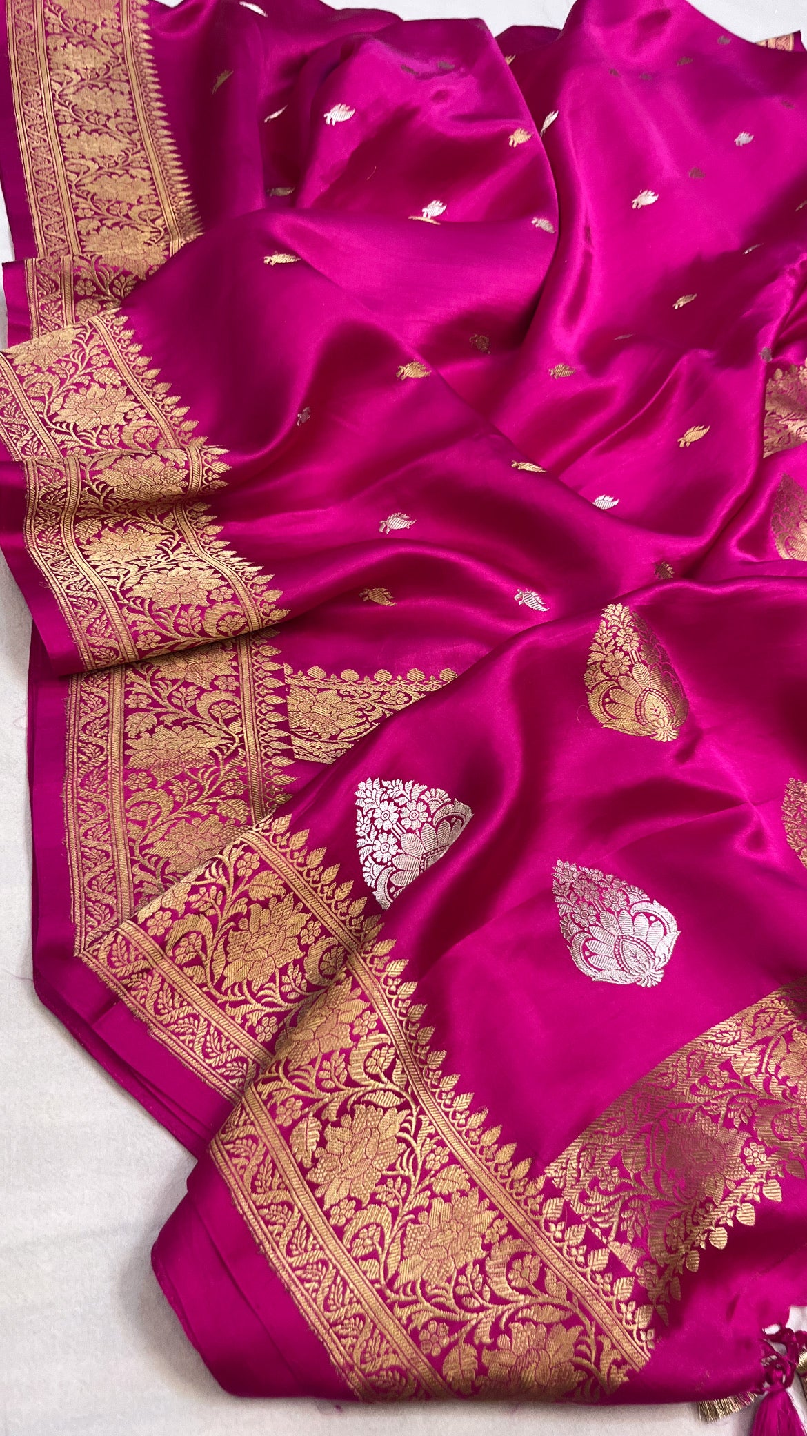 Hot pink mashru silk kadhwa buti saree