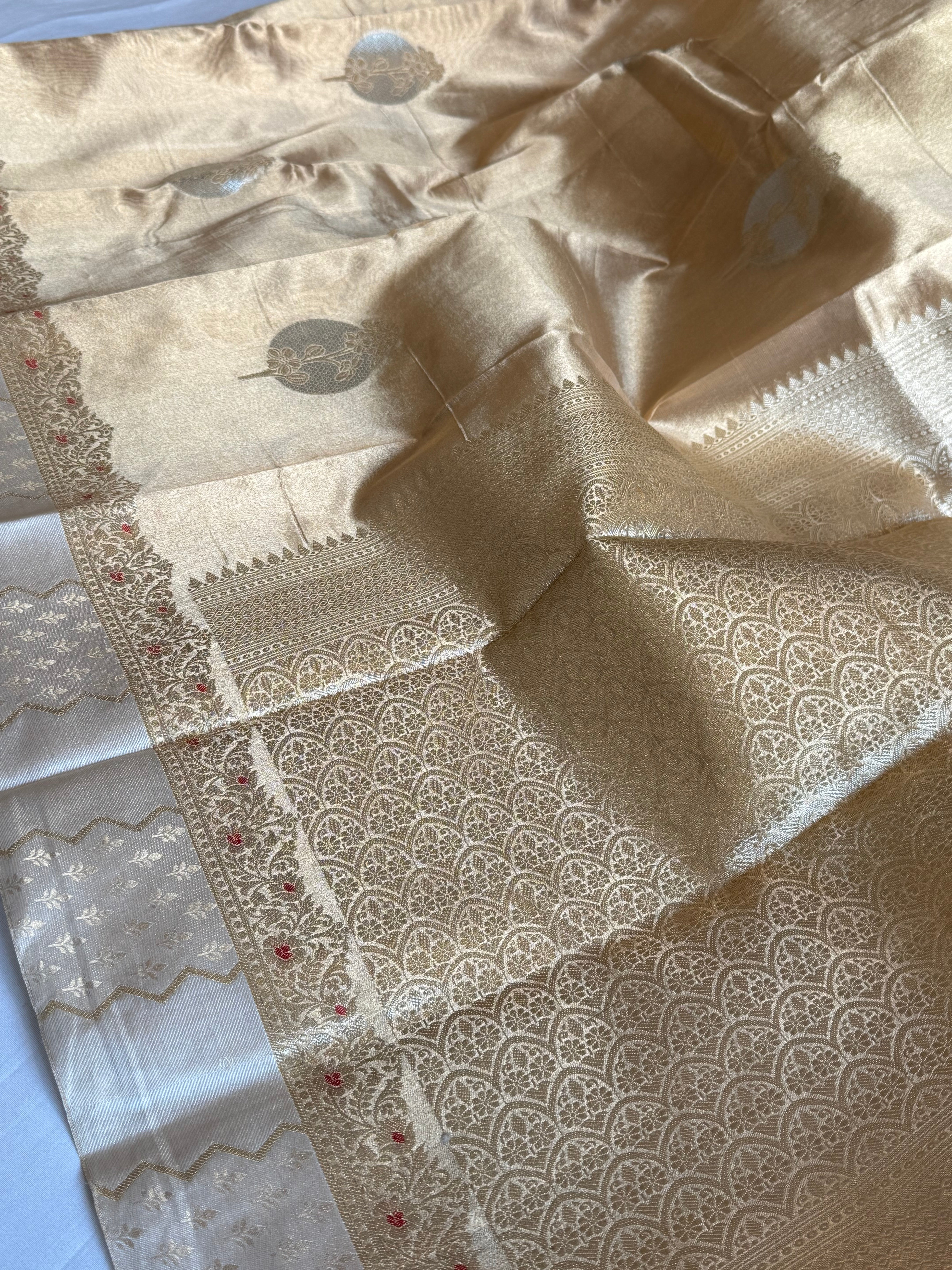 Kanjivaram gold double tissue silk kadhwa meenakari satin border saree