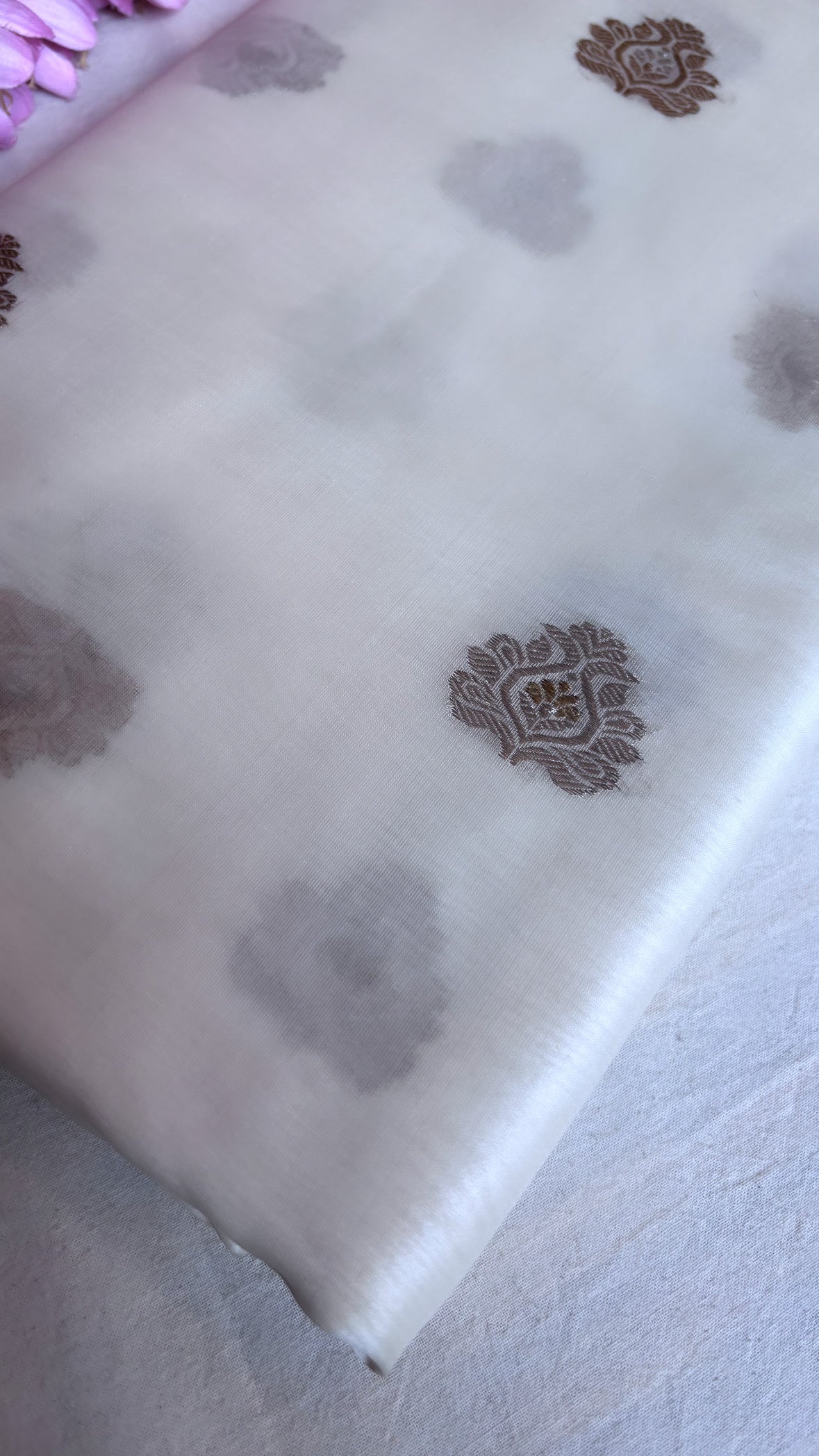 Kora silk dyeable sona rupa buti fabric