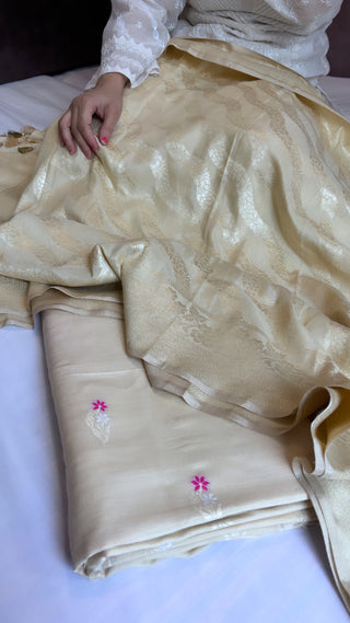 French ivory moonga silk meenedar suit set