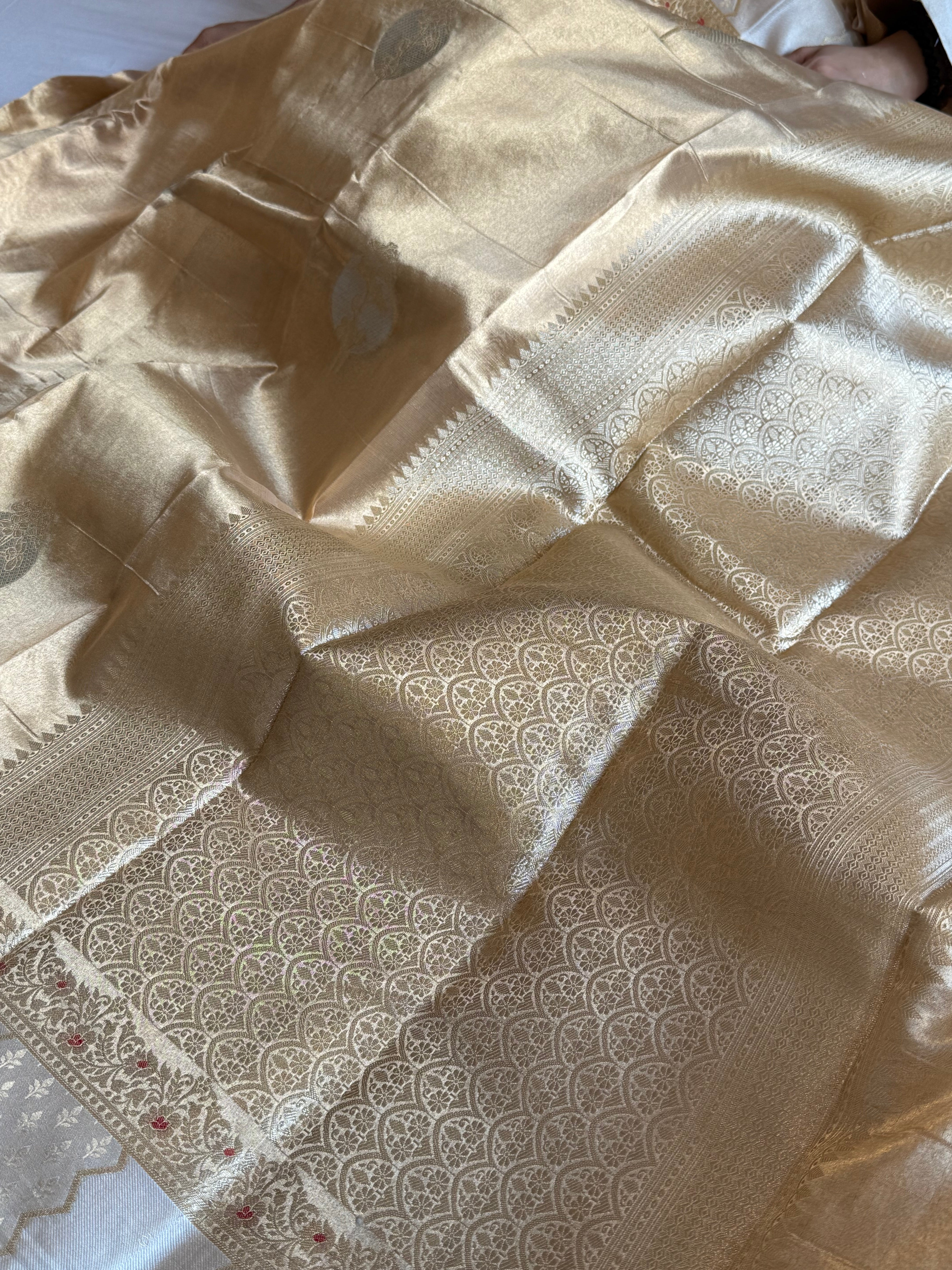 Kanjivaram gold double tissue silk kadhwa meenakari satin border saree