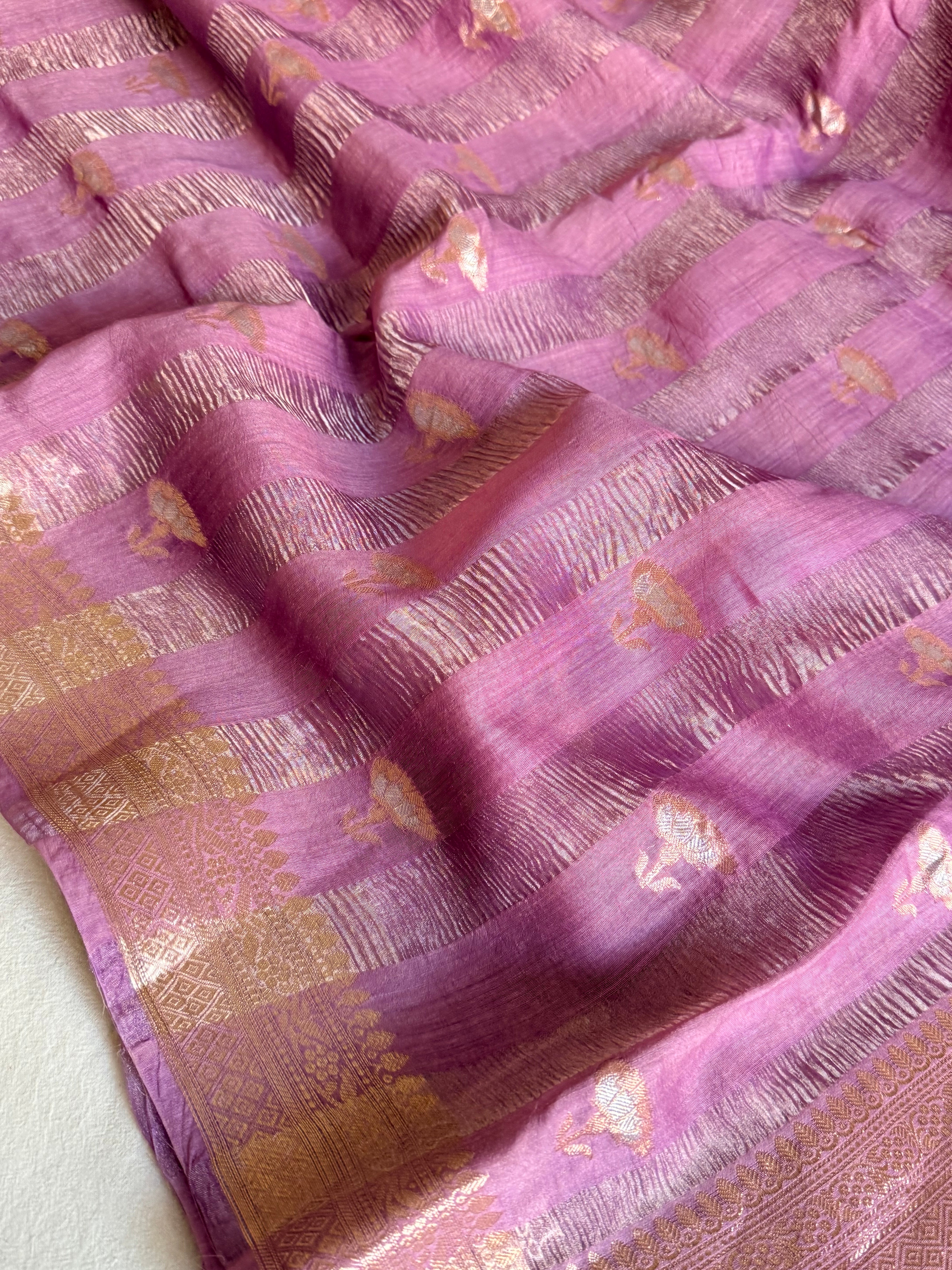 Below 10k - Crushed raw mango silk and tissue silk kadhwa border saree