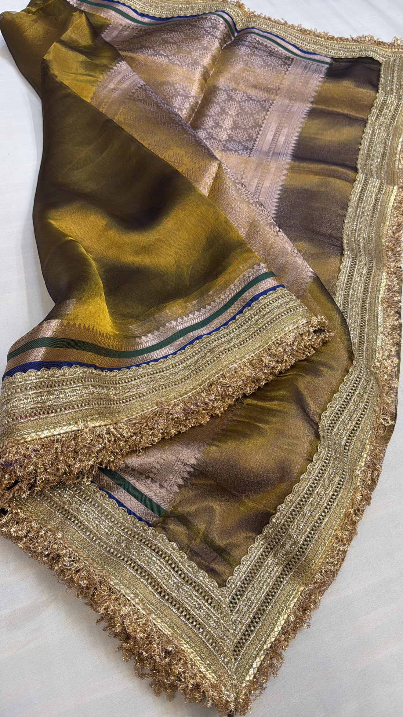 Maharani molten gold tissue silk saree