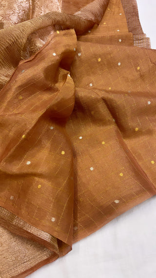 Pure banarasi english brown crushed tissue silk handwoven kadhwa saree with intricate border and kadhwa blouse