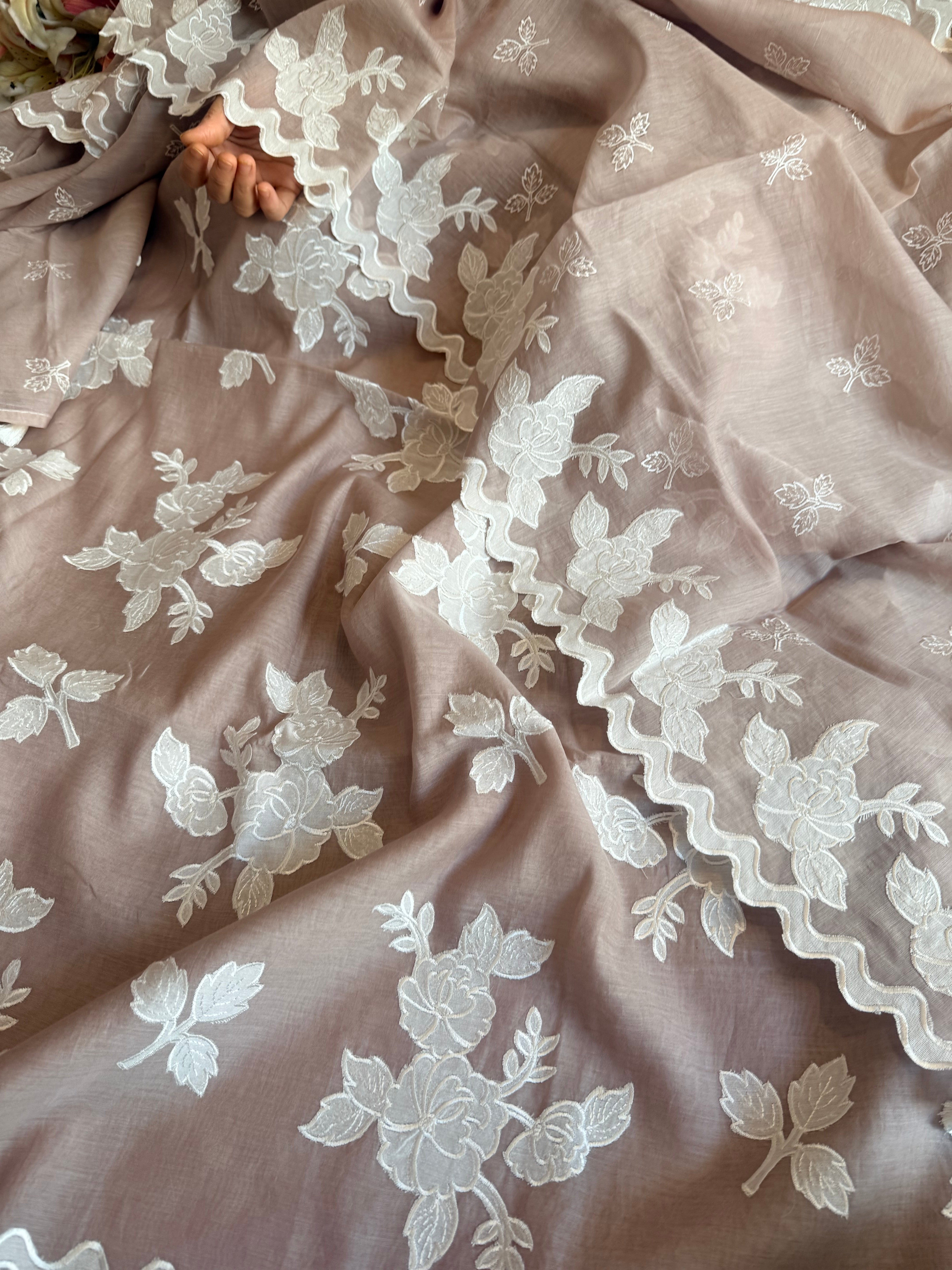 Alia bhatt inspired banarasi mulmul appliqué work suit set