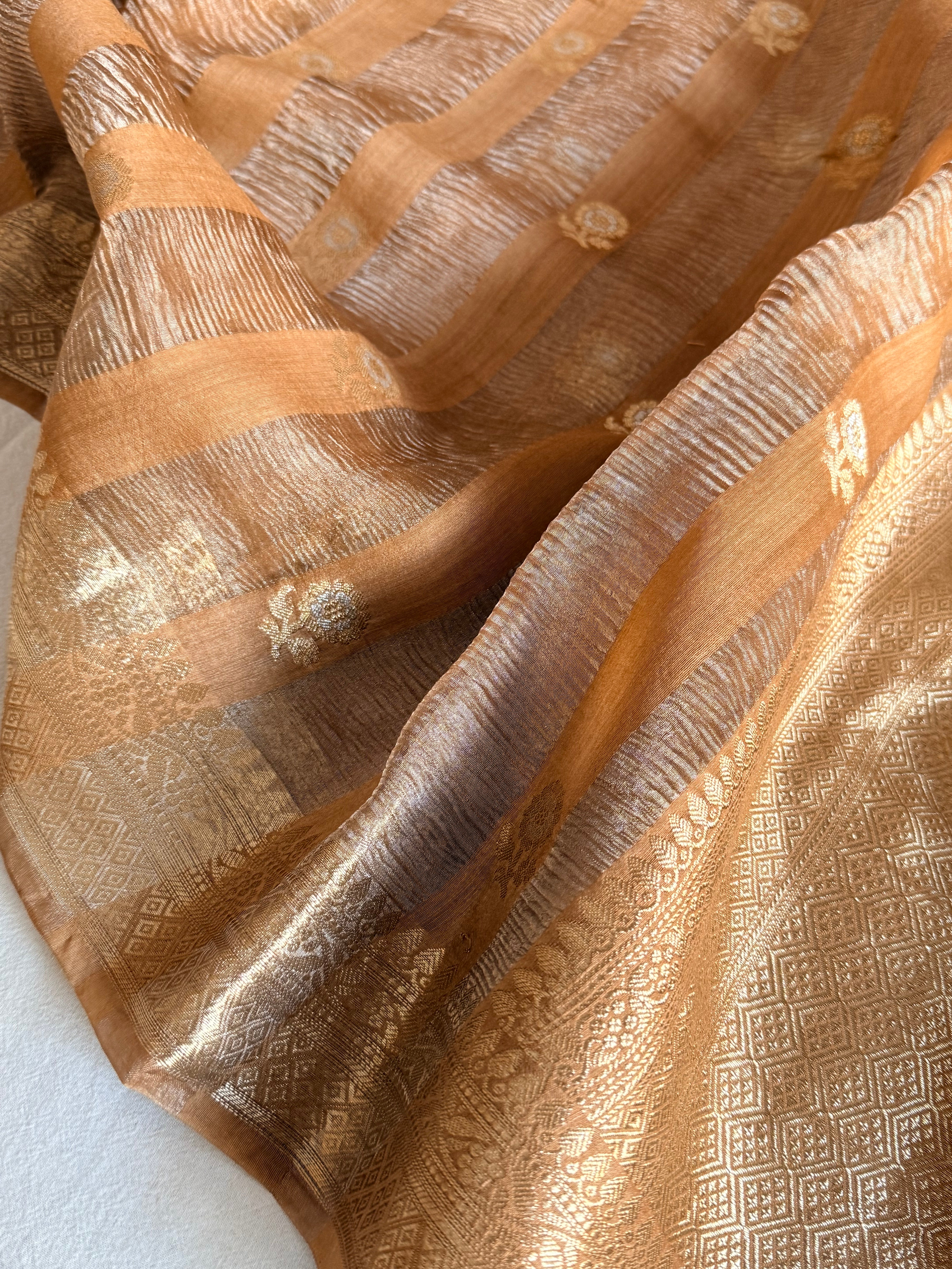 Below 10k - Crushed raw mango silk and tissue silk kadhwa border saree