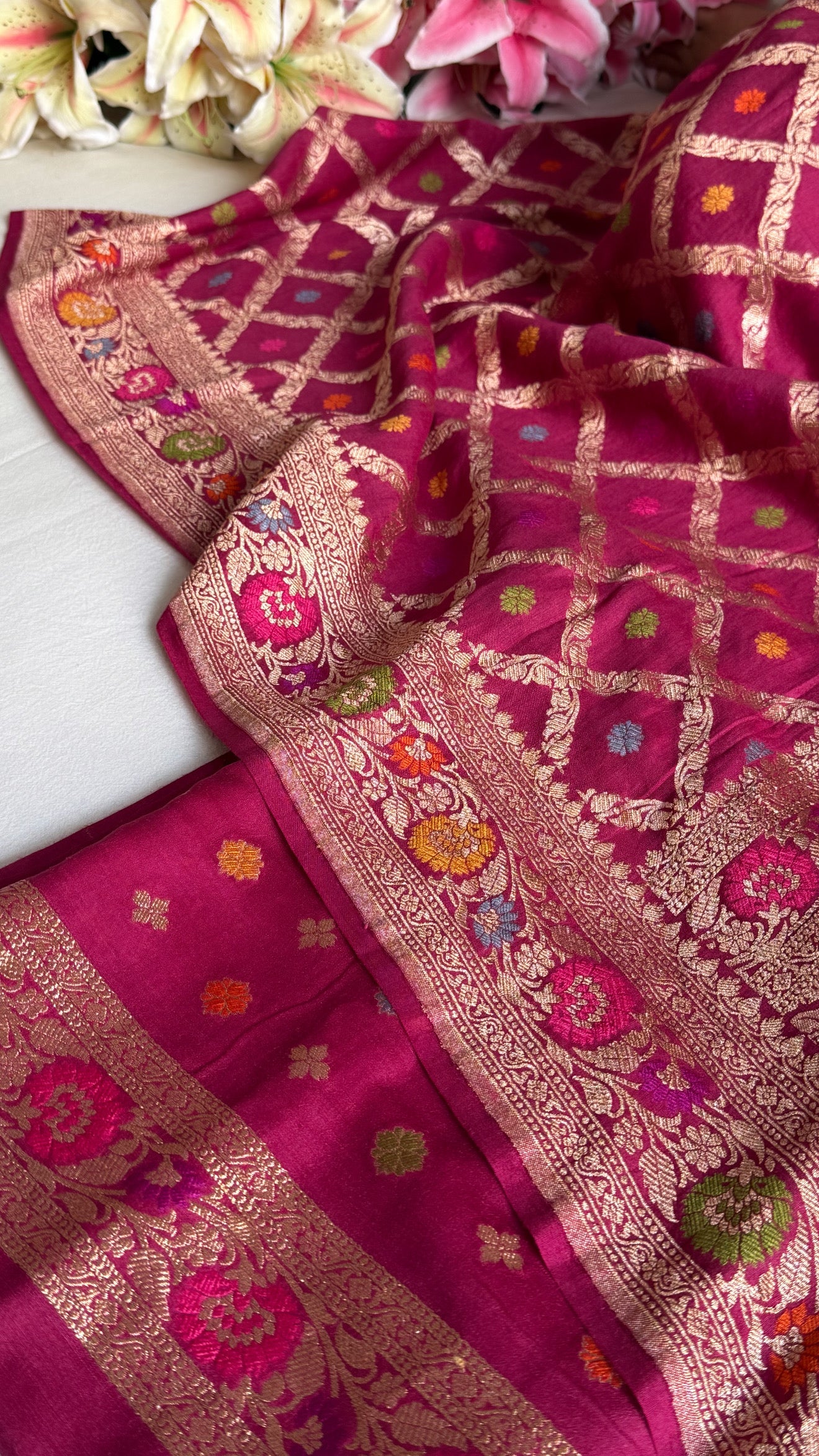 Moonga silk cranberry shade chaukadi duppata with meenakari kadhwa weaving