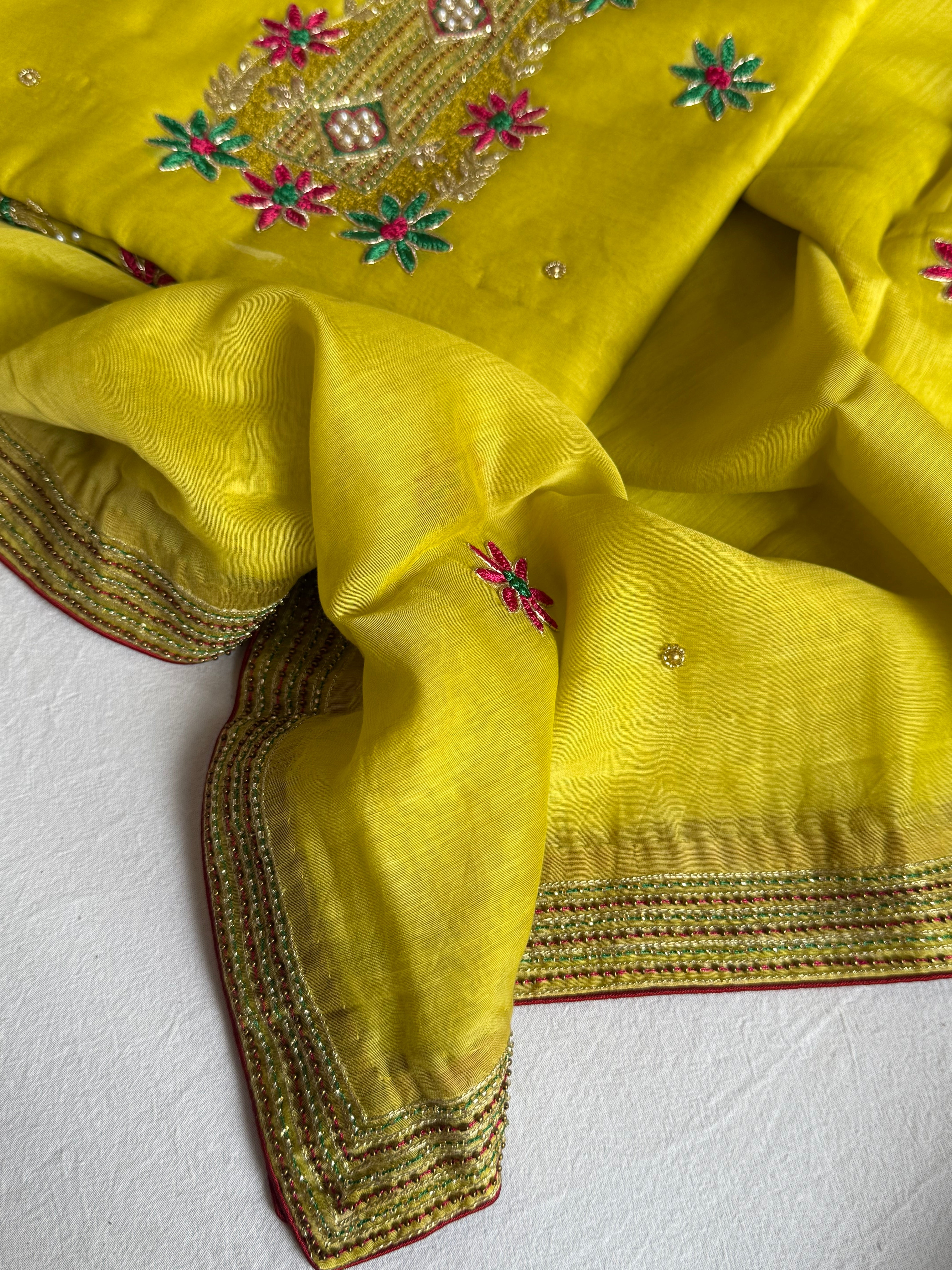 Banarasi formal wear mul cotton lime green cotton hand embroidered kurta paired with mul cotton hand embroidered duppata set