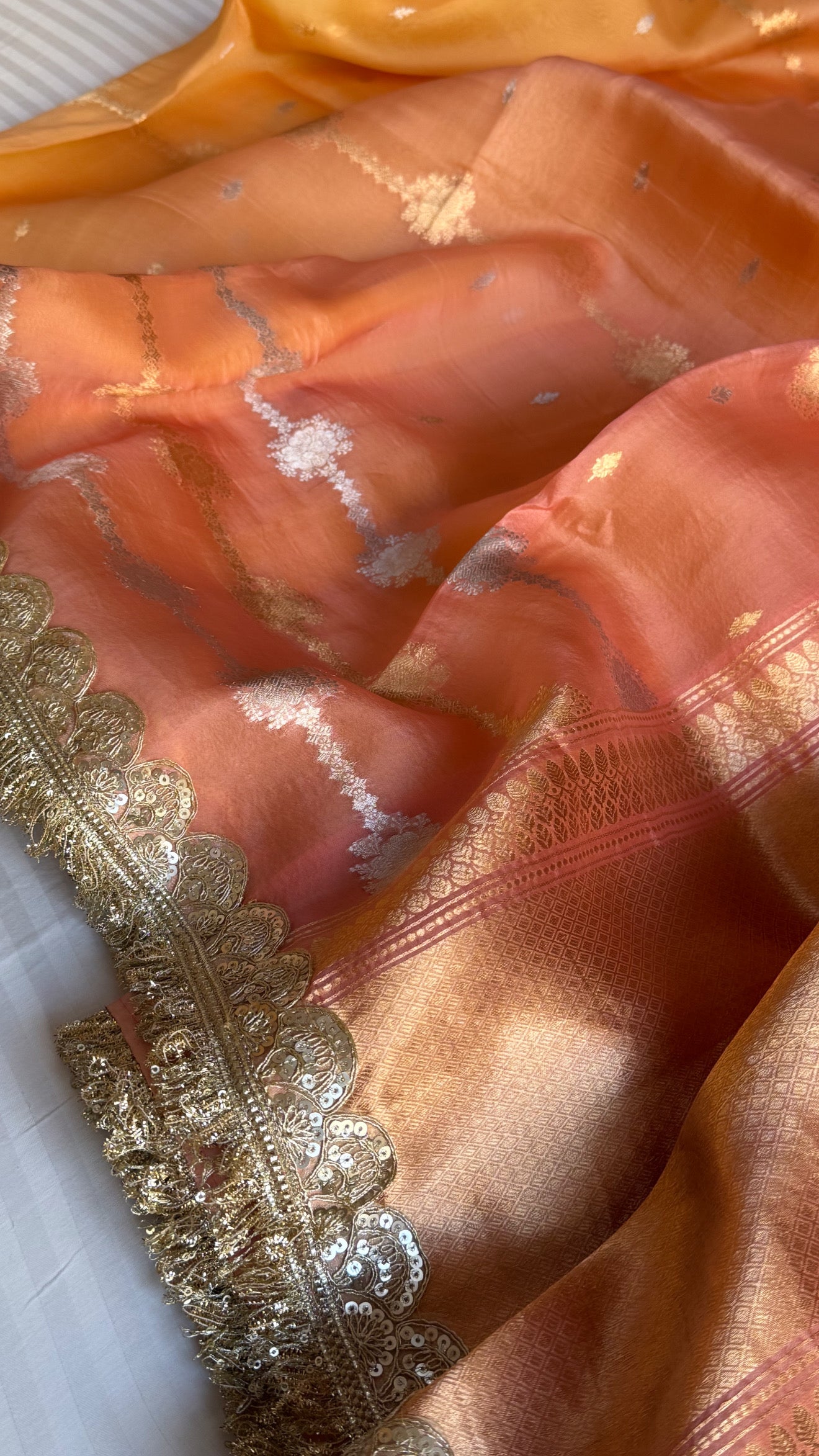 Banarasi kora silk kadhwa sona rupa saree with intricate weaving