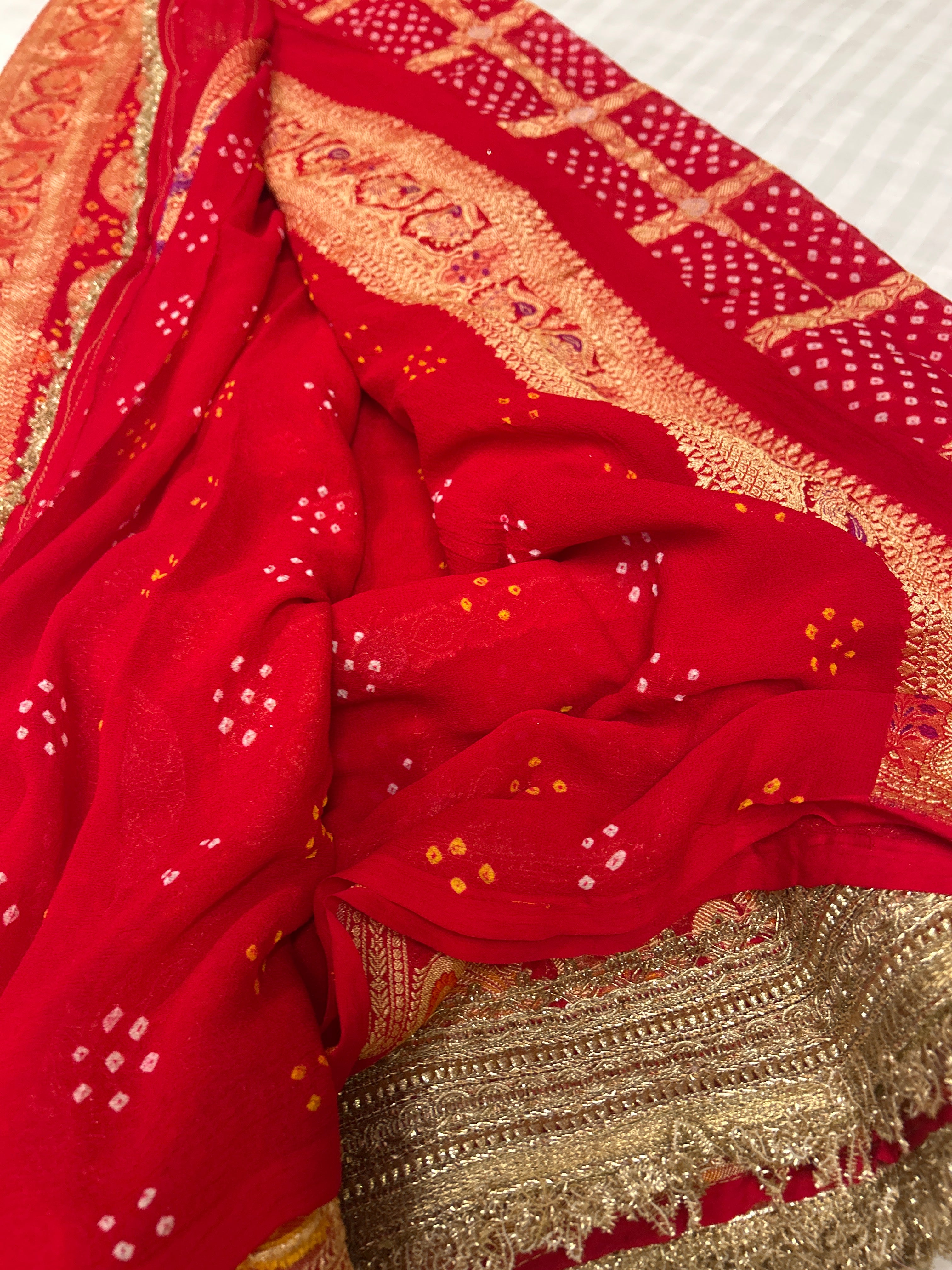 Rai bandhej chokdi design saree