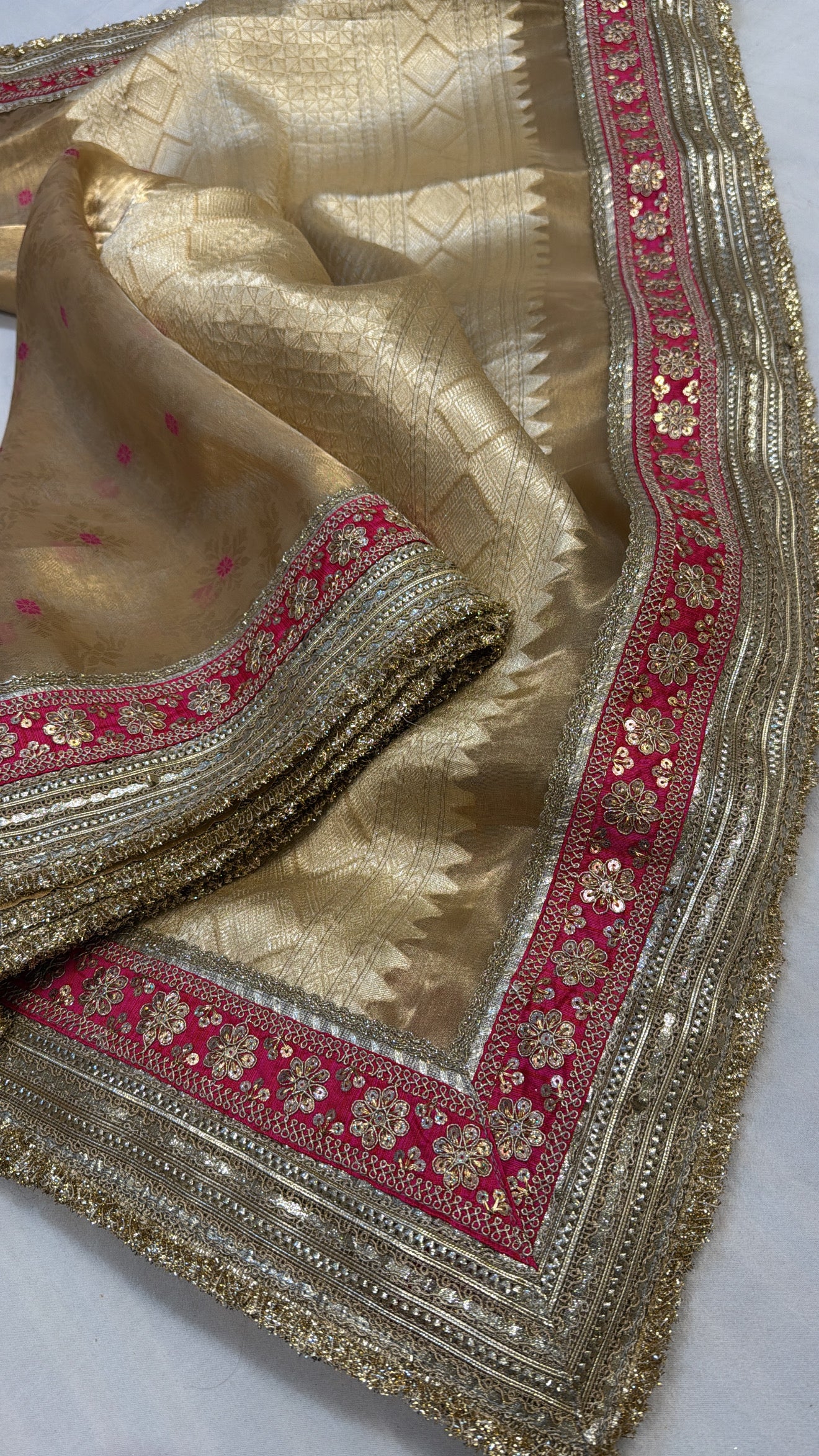 Golden tissue tanchoi maharani tissue silk kadhwa weaving saree