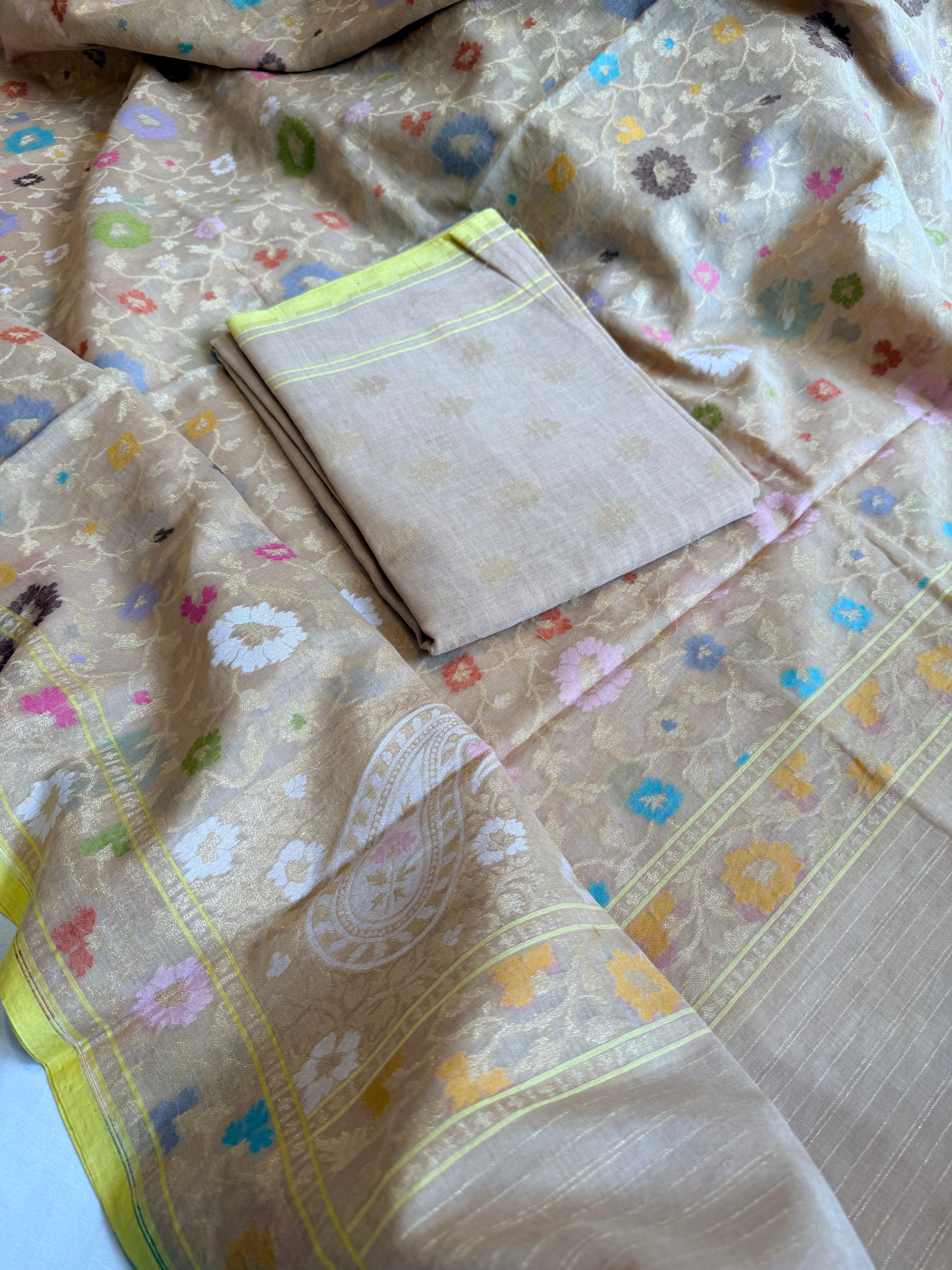 Banarasi iktara jamdani beige sona rupa kadhwa suit set