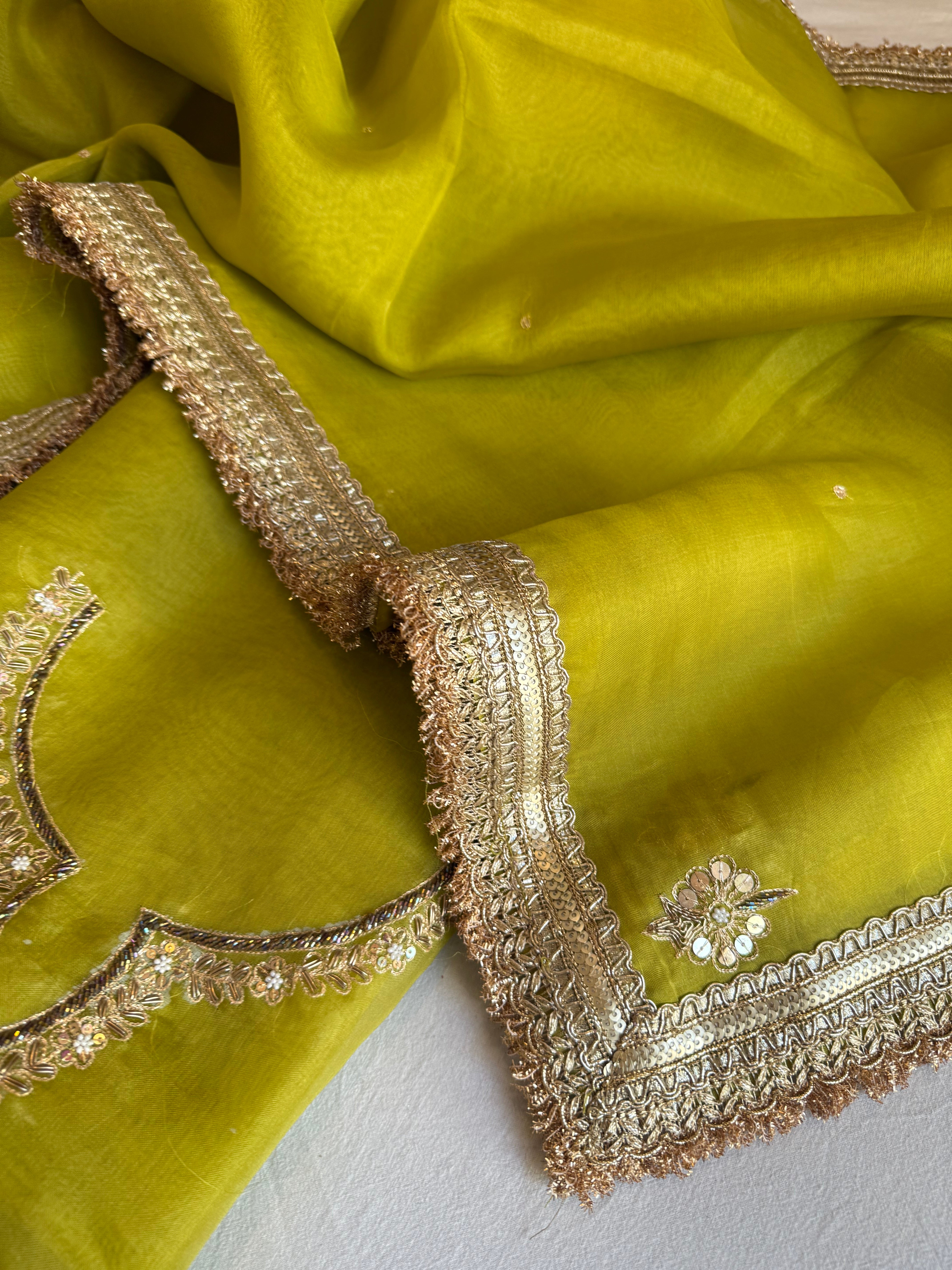 Aari and tilli kora silk hand embroidered mehendi green kadhwa suit set