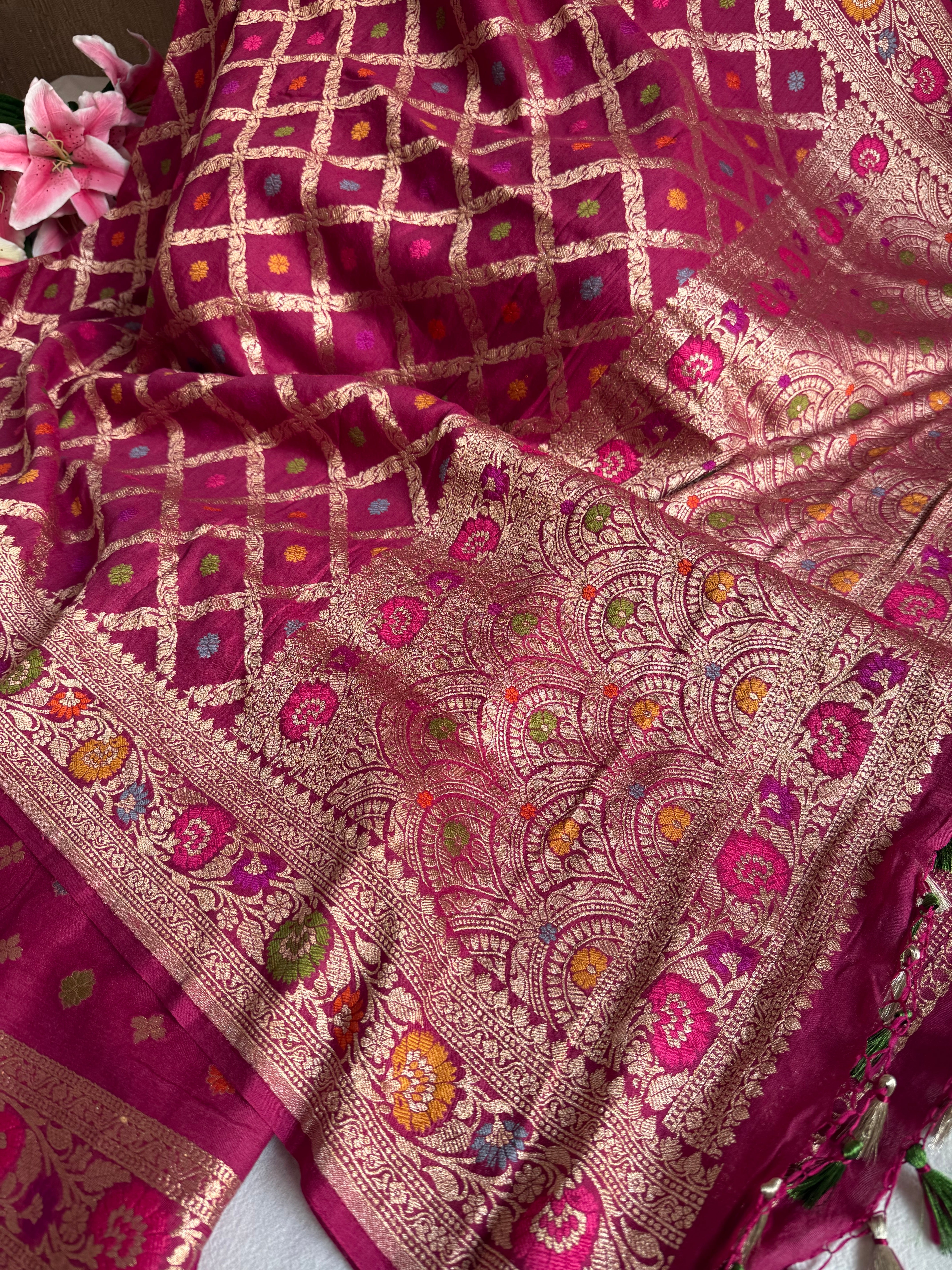 Moonga silk cranberry shade chaukadi duppata with meenakari kadhwa weaving