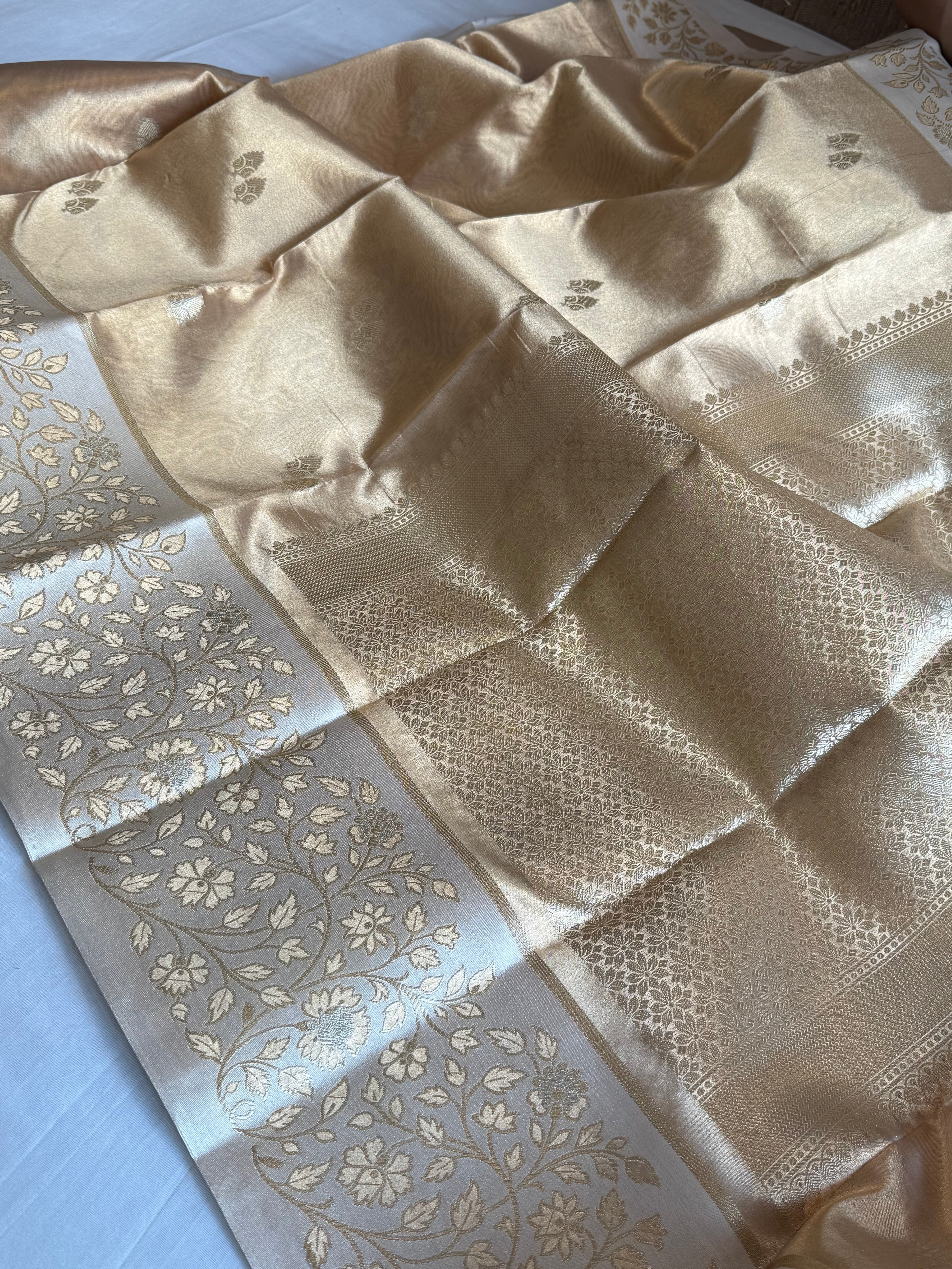 Kanjivaram gold double tissue silk kadhwa paithani meenakari border saree