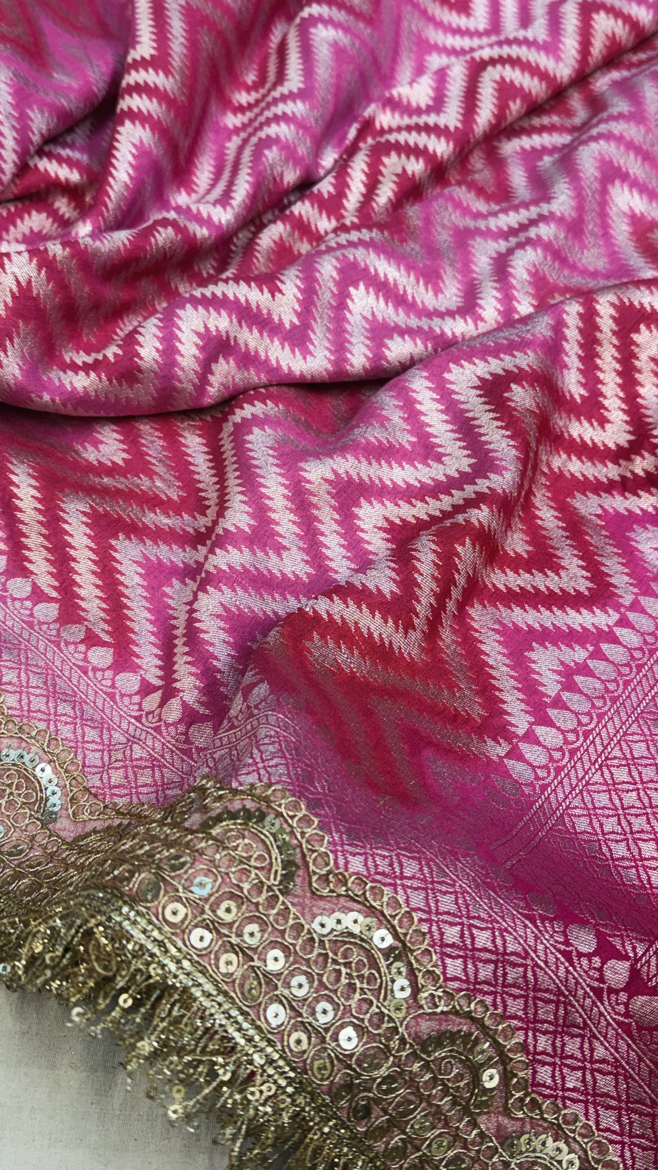 Rangaat dye hot pink moonga silk silver zari chevron weaving kadhwa saree