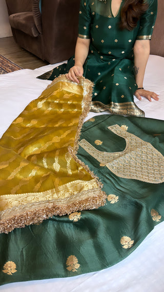 Bottle green-gold heeramandi suit sets