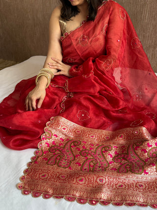Tomato red tissue tanchoi meenakari jamevar pallu hand embroidered saree