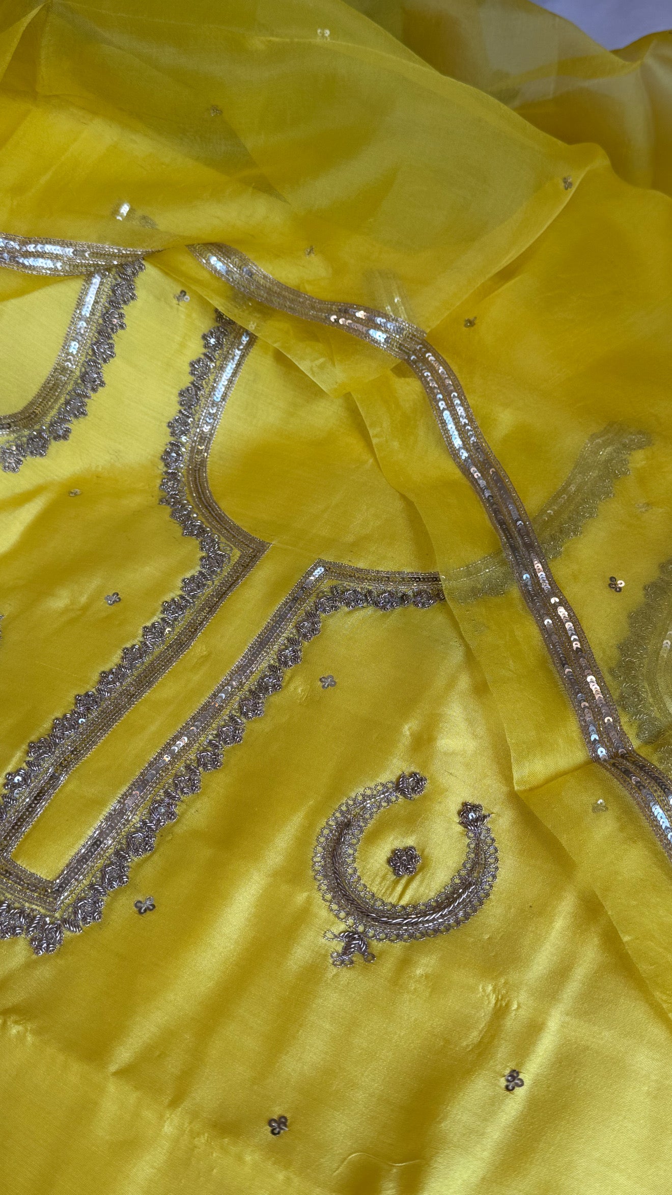 Nimbu yellow chand-buta chiniya silk kadhwa hand embroidered kurta paired with kora silk hand embroidered duppata set
