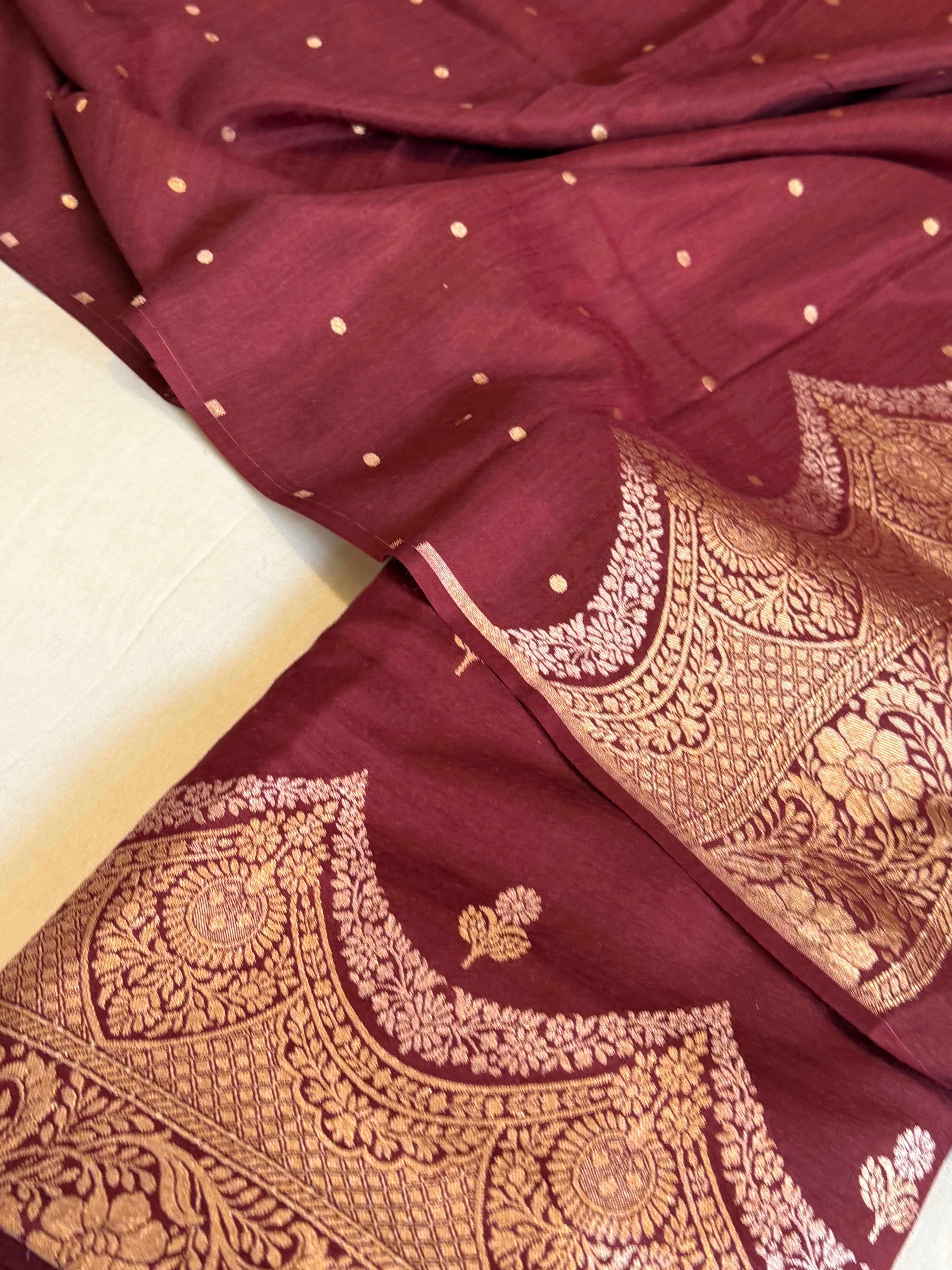 Moonga silk maroonish red scalloped border weaving kadhwa suit set