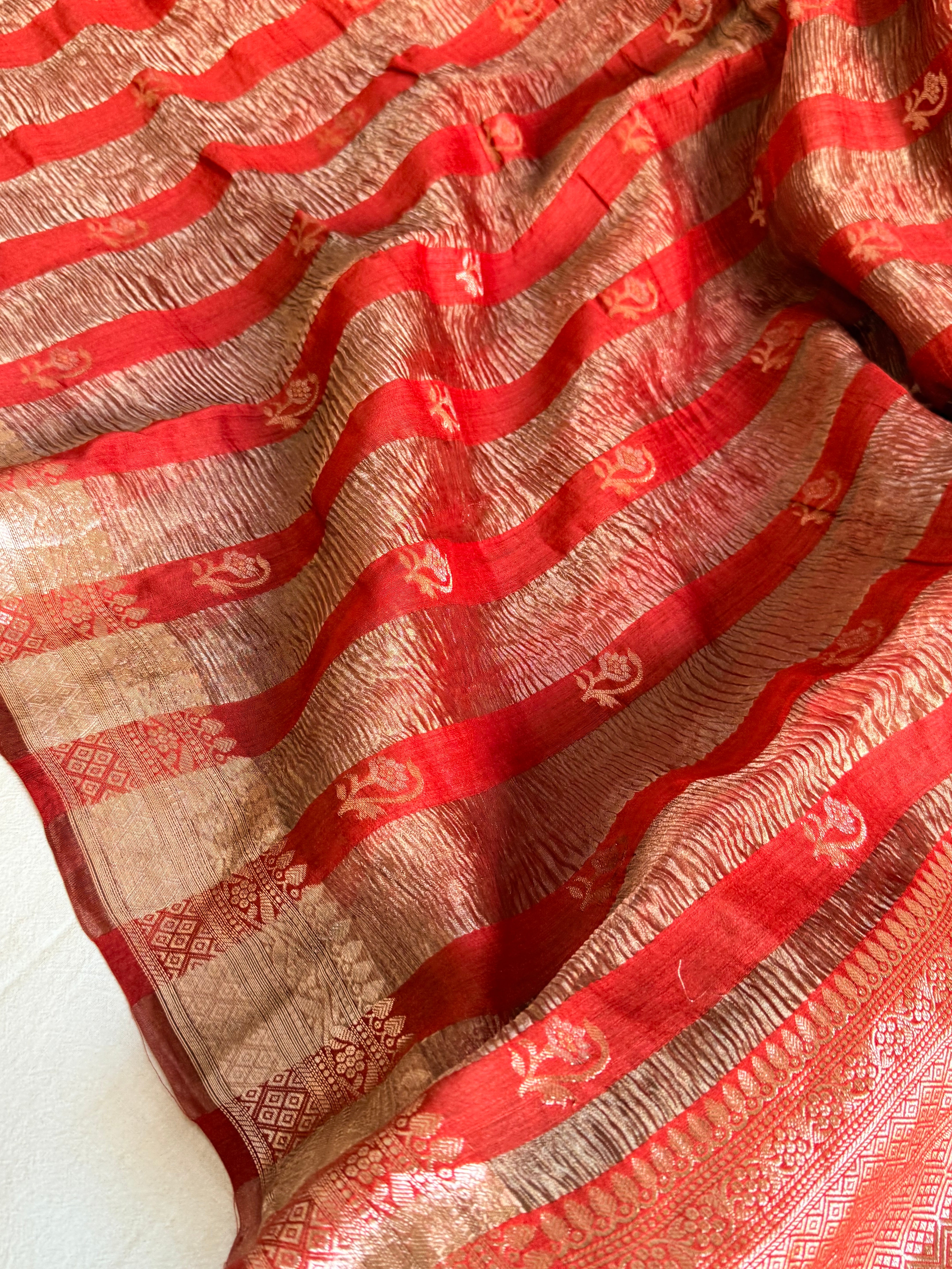 Below 10k - Crushed raw mango silk and tissue silk kadhwa border saree