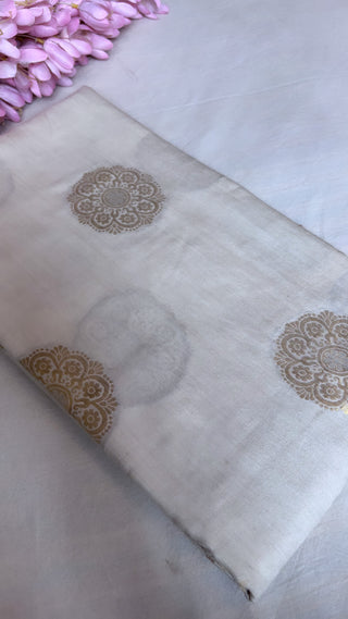 Moonga silk dyeable kadhwa fabric