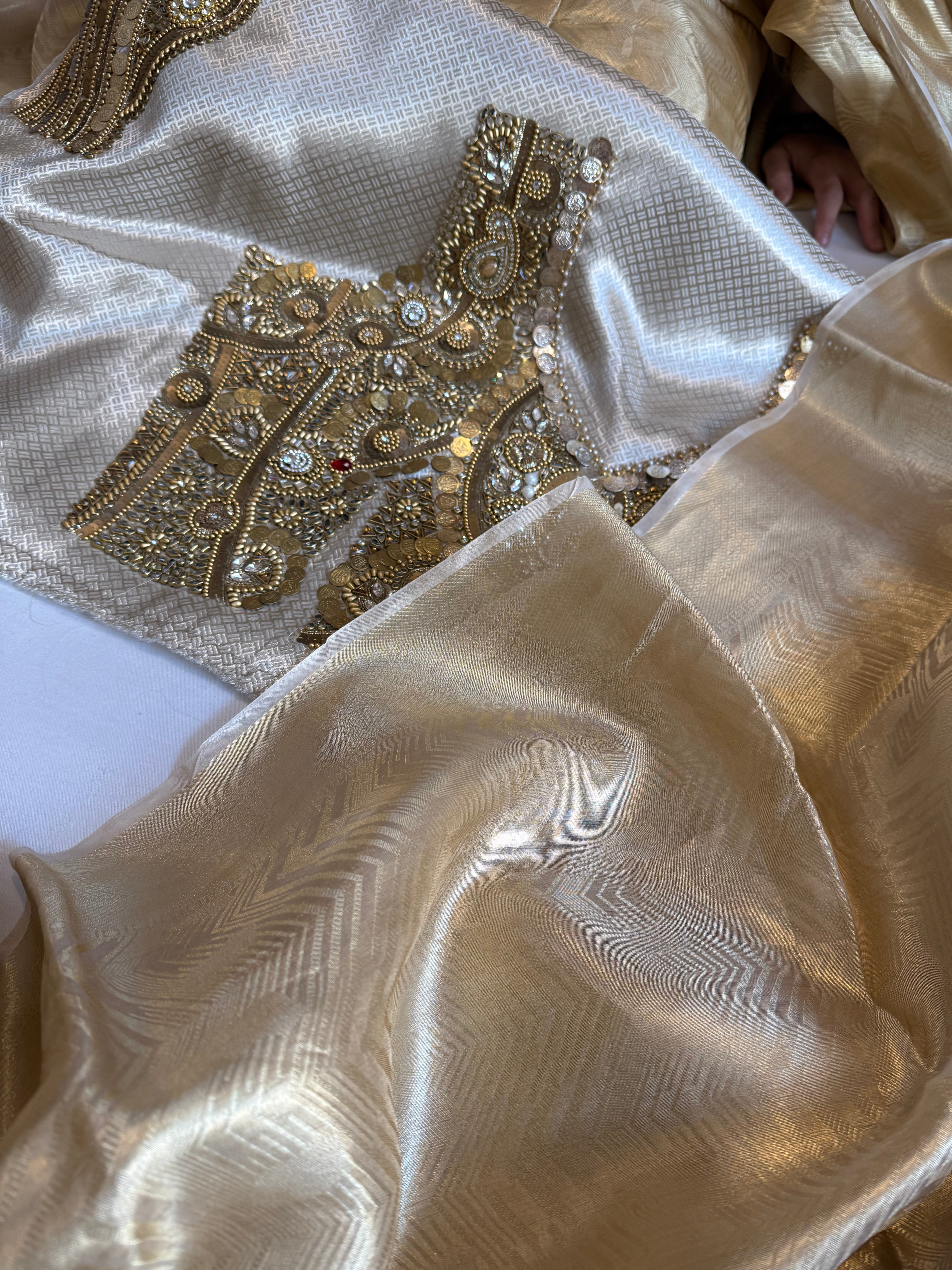 Jhanvi kapoor inspired “jadau edit” tissue brocade saree with jadau hand embroidered blouse piece