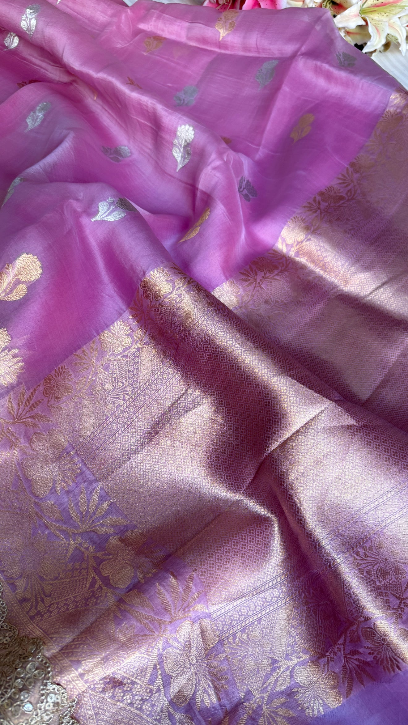 4D shaded kora silk banarasi multicoloured kadhwa saree
