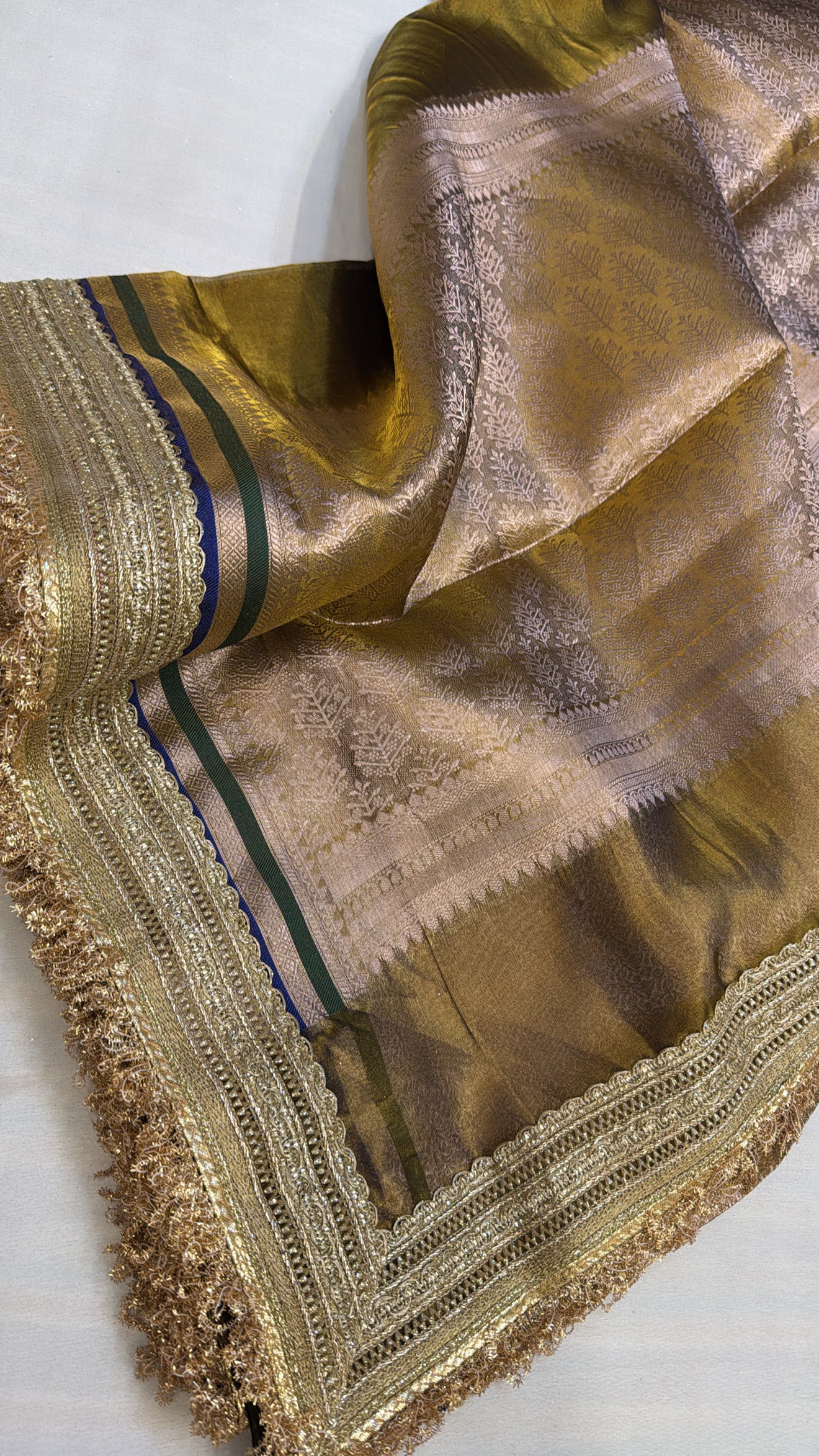 Maharani molten gold tissue silk saree