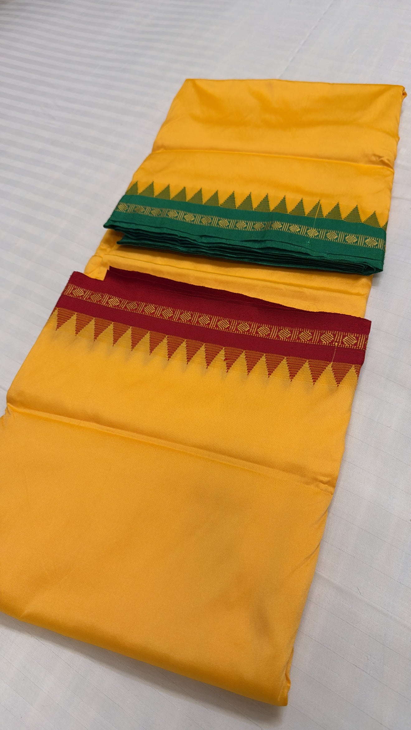 Dhoti-duppata temple border for men